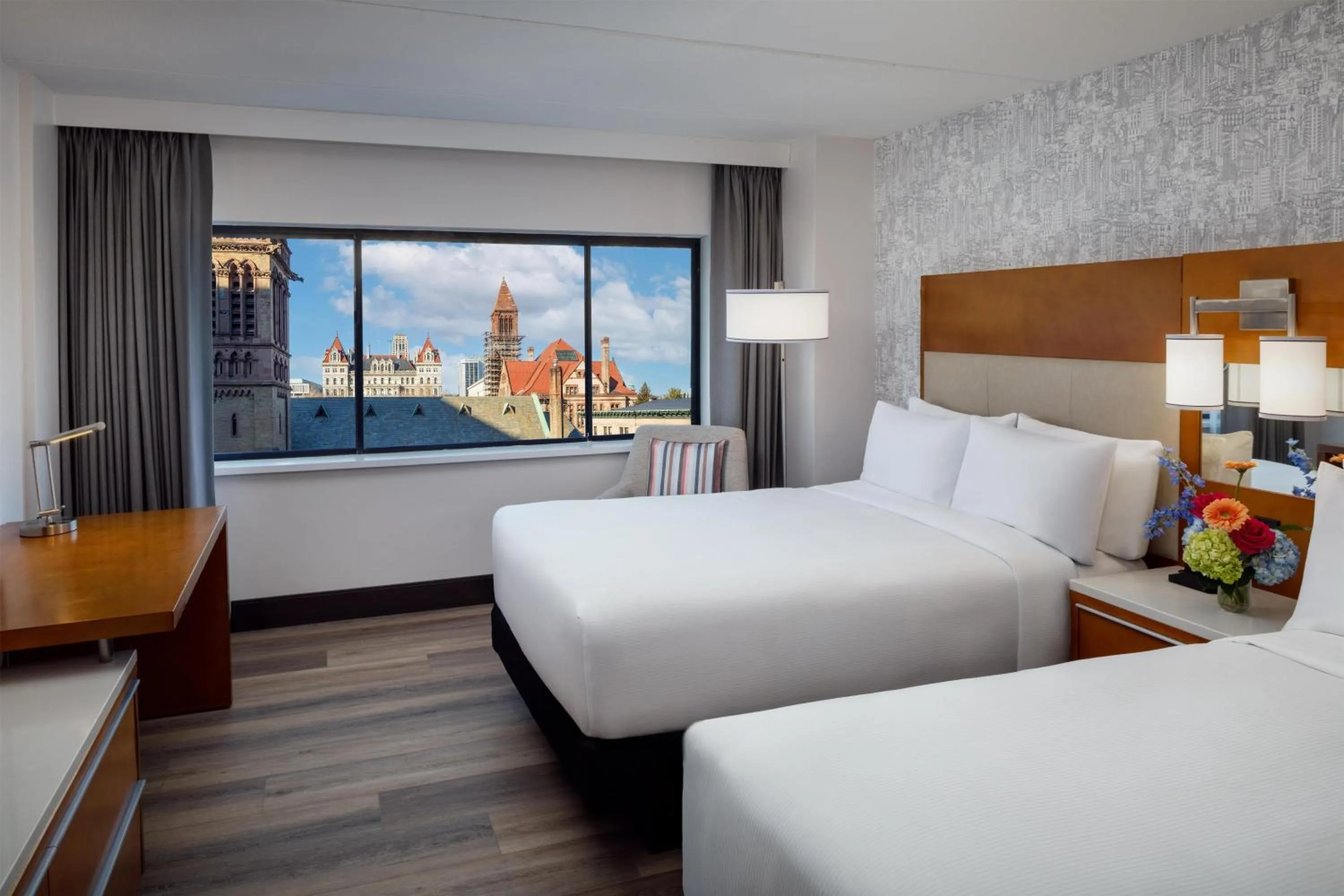 Bed in Hilton Albany