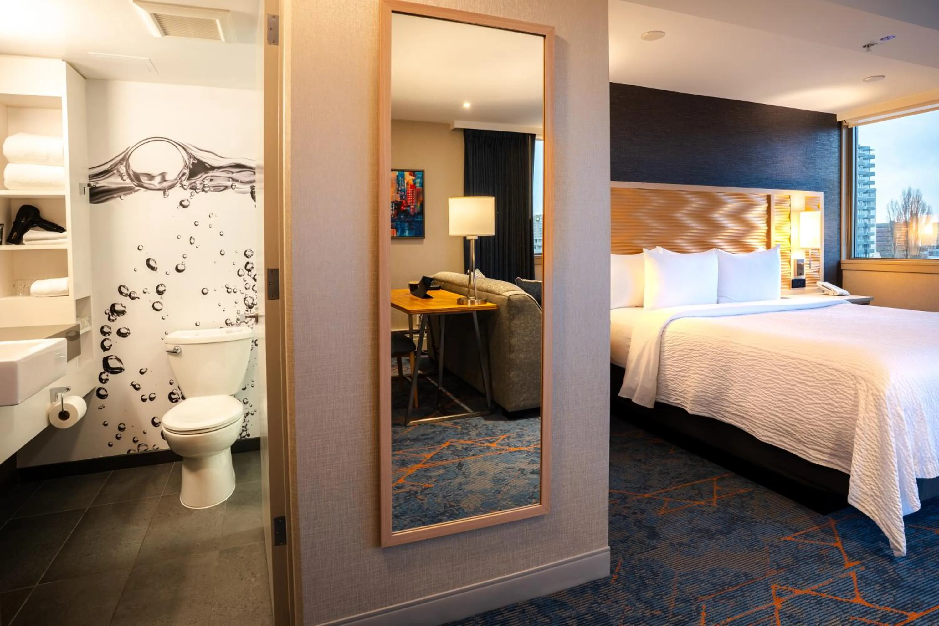 Photo of the whole room, Bed in Blue Horizon Hotel