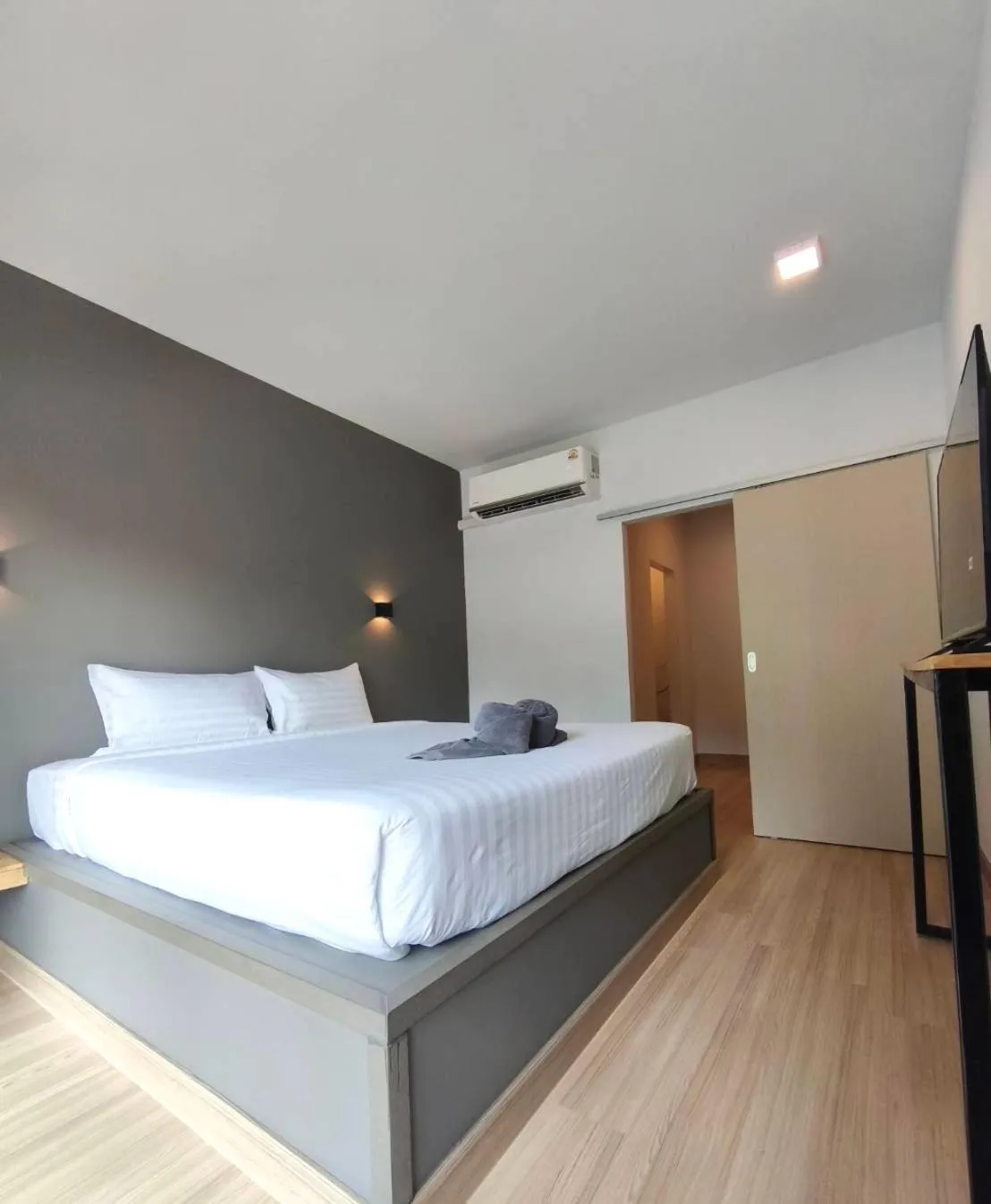 Bedroom, Bed in Banyan Resort @Rayong