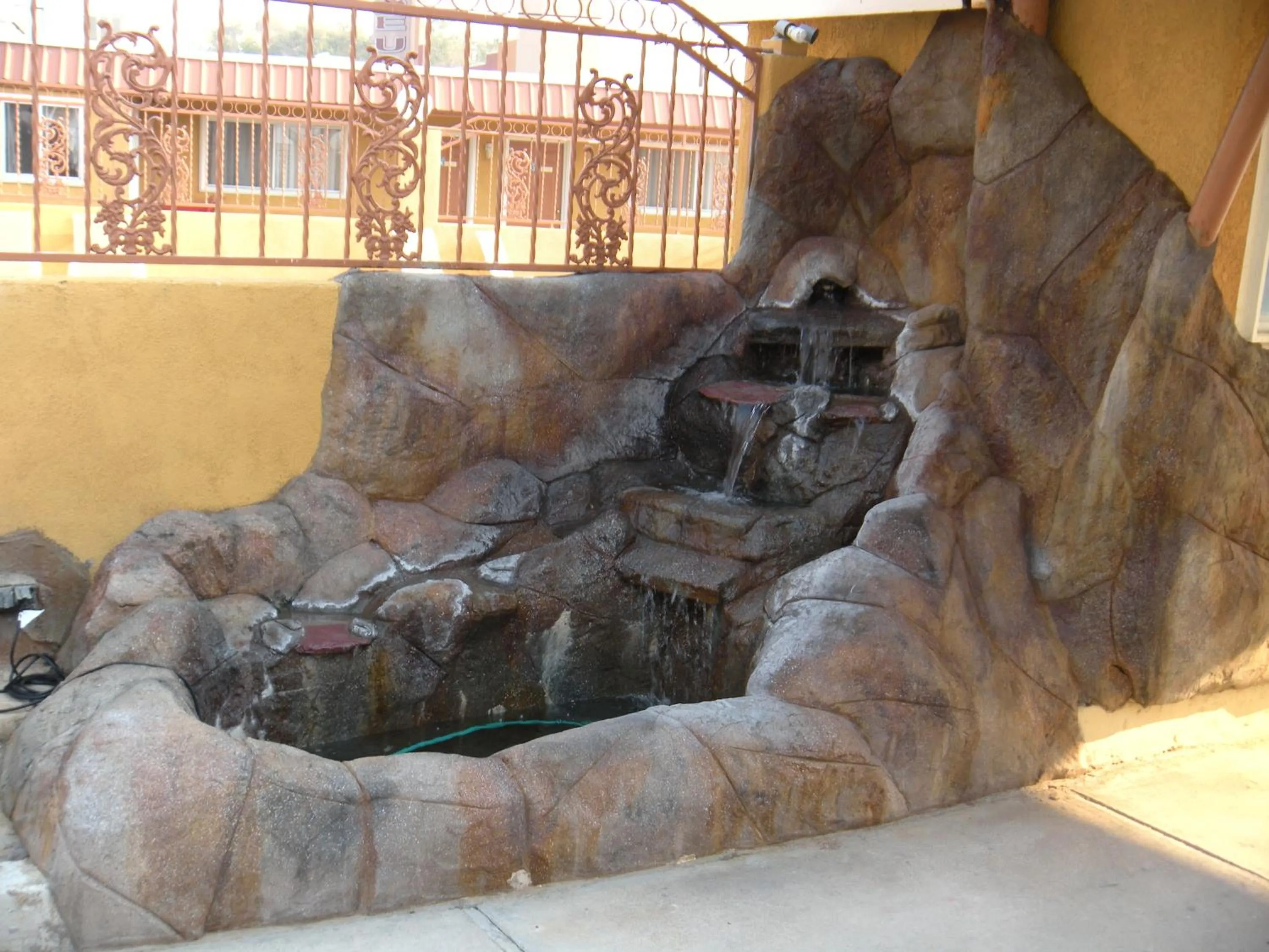 Decorative detail in Trails Motel