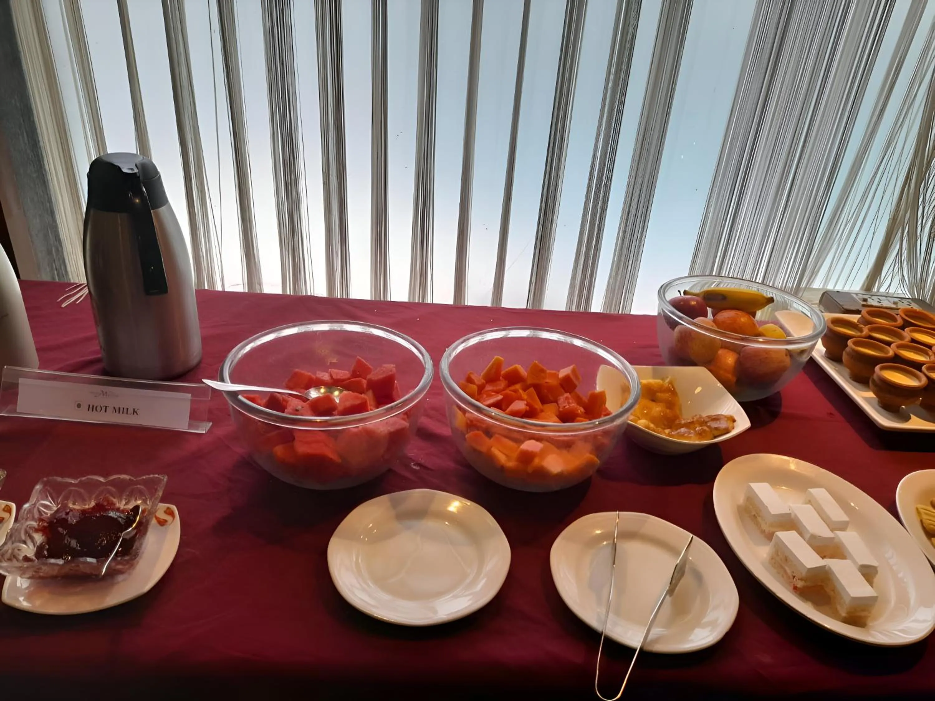 Buffet breakfast in The New Marrion