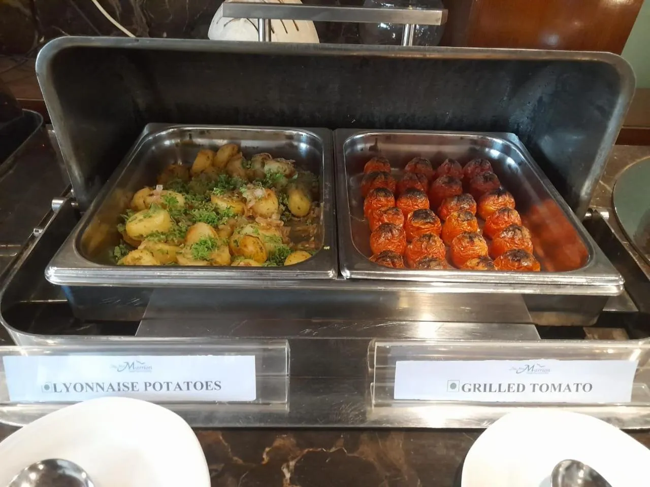 Restaurant/places to eat in The New Marrion