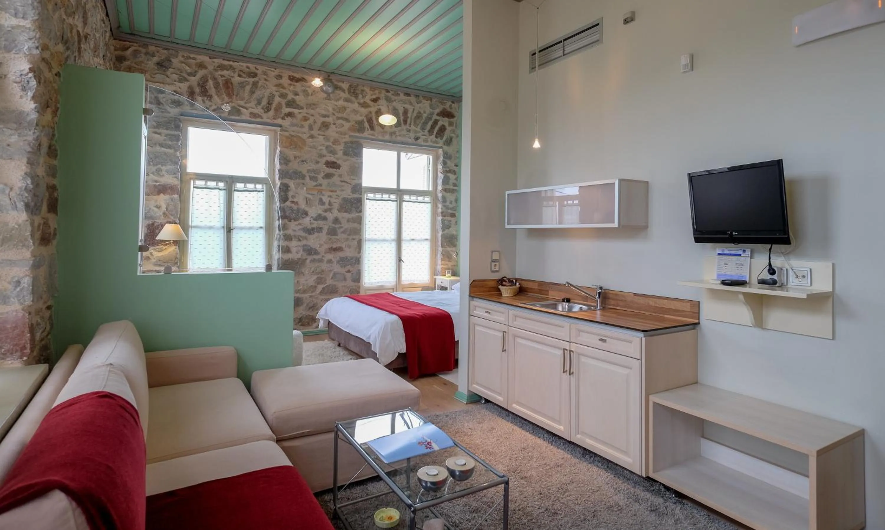 Bed in Kyriaki Guesthouse & Suites