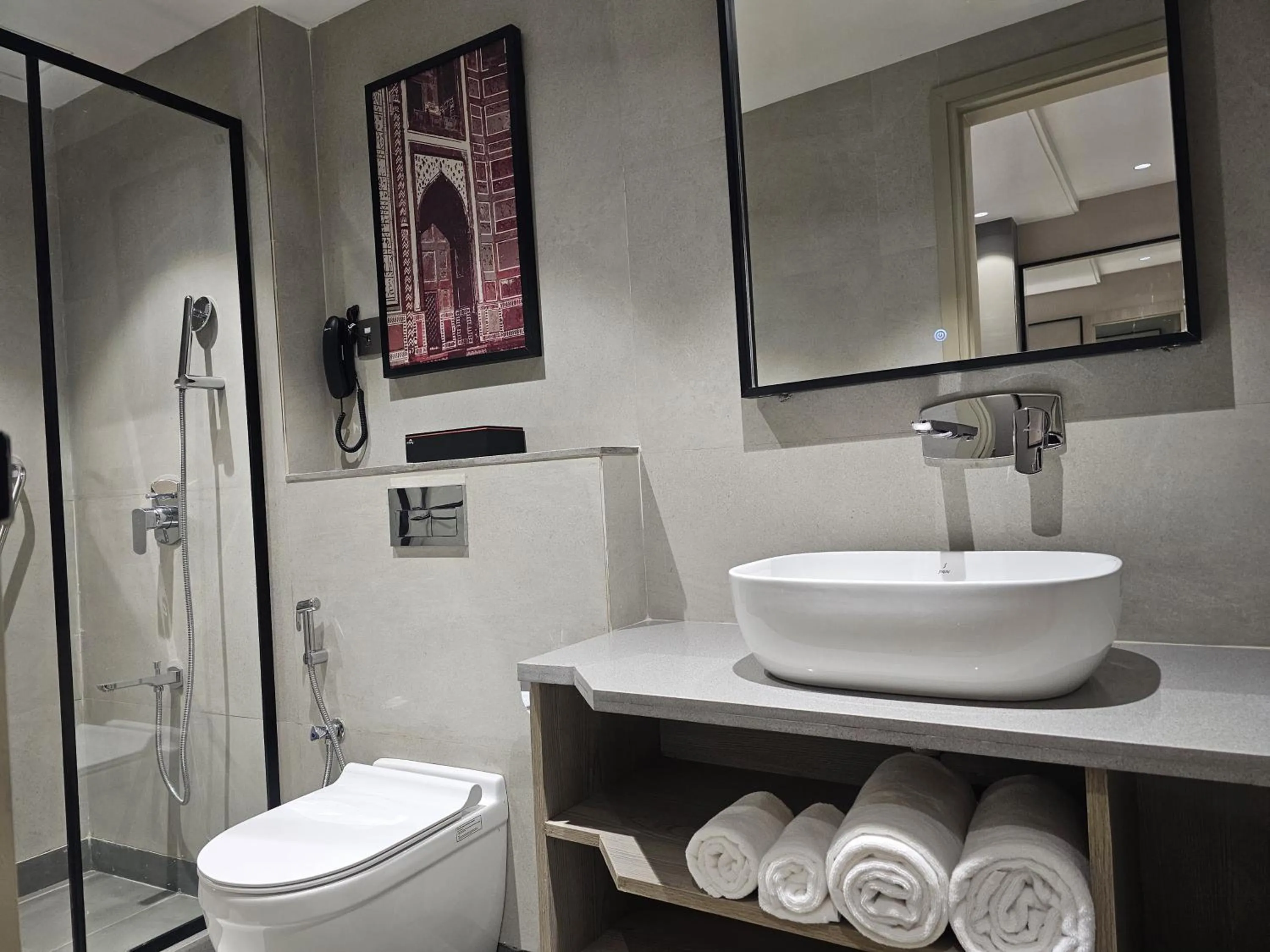 Bathroom in Crystal Inn