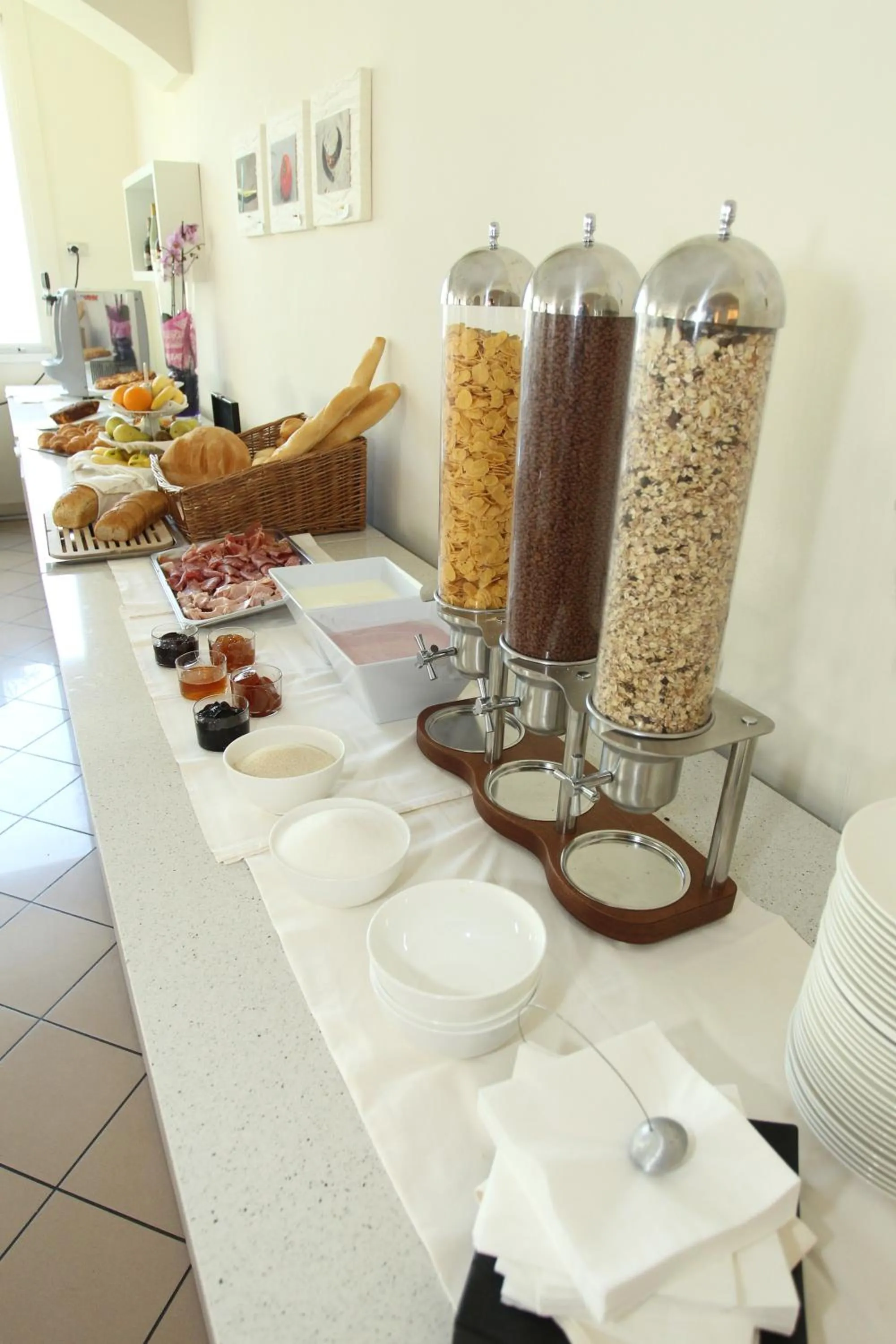 Buffet breakfast in Mini Hotel