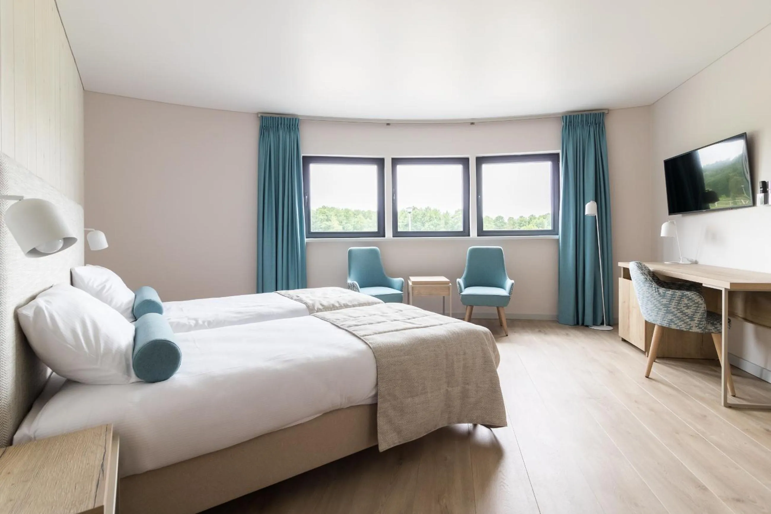 Photo of the whole room, Bed in Hotel Osada Karbówko Wellness & SPA