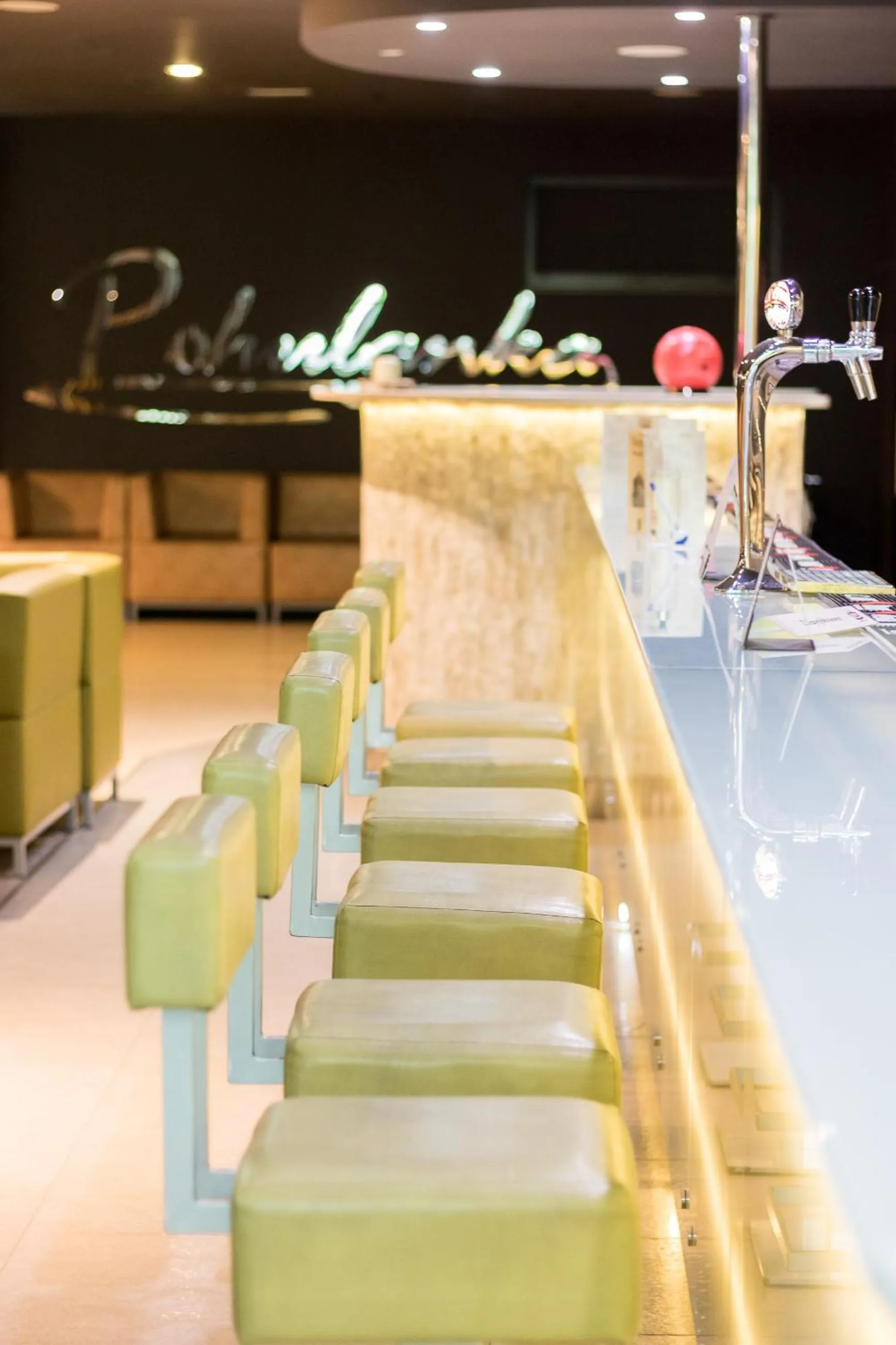 Billiard in Hotel Osada Karbówko Wellness & SPA