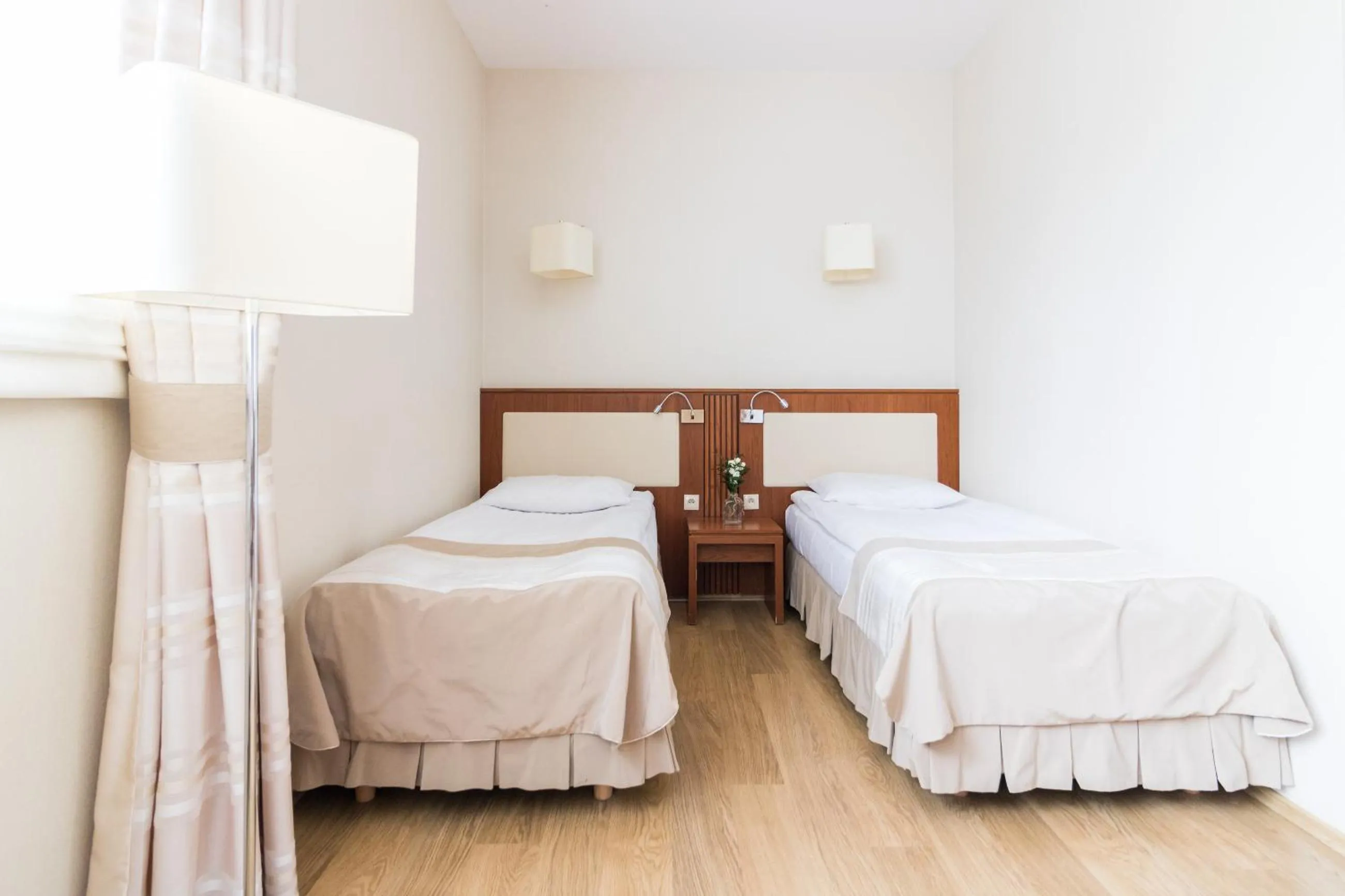 Photo of the whole room, Bed in Hotel Osada Karbówko Wellness & SPA