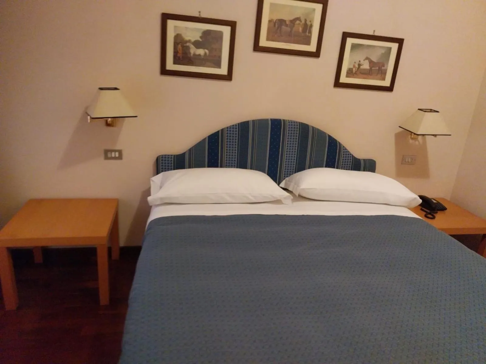 Bed in Hotel Armando' s