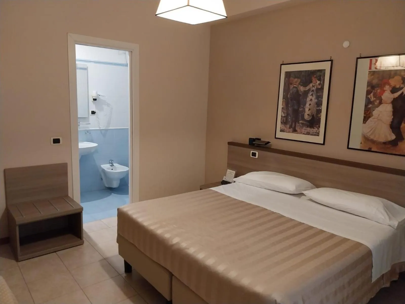 Bed in Hotel Armando' s