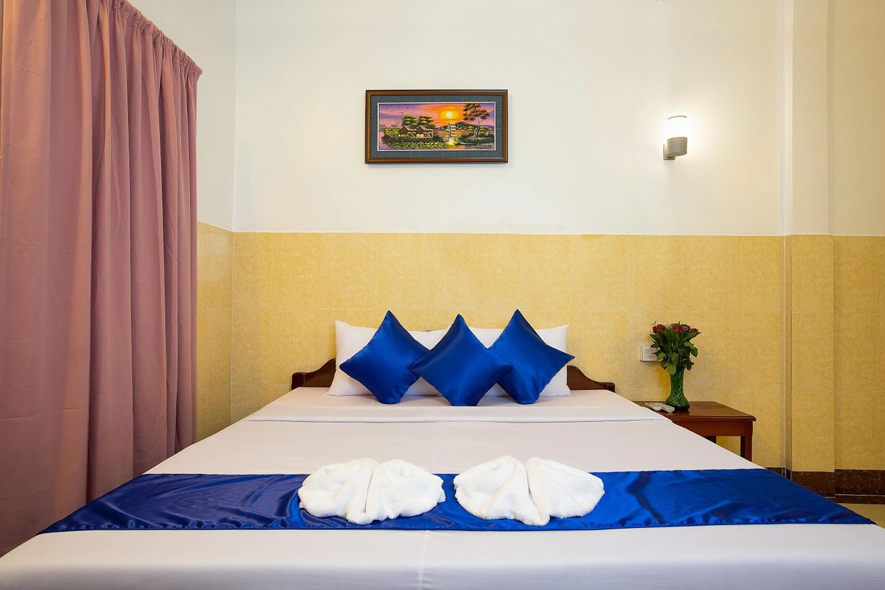 Bedroom, Bed in Botoum Hostel