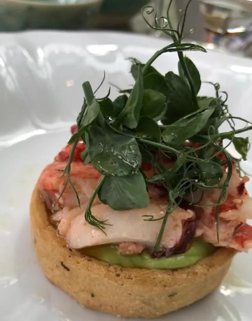 Food and drinks in The Holcombe