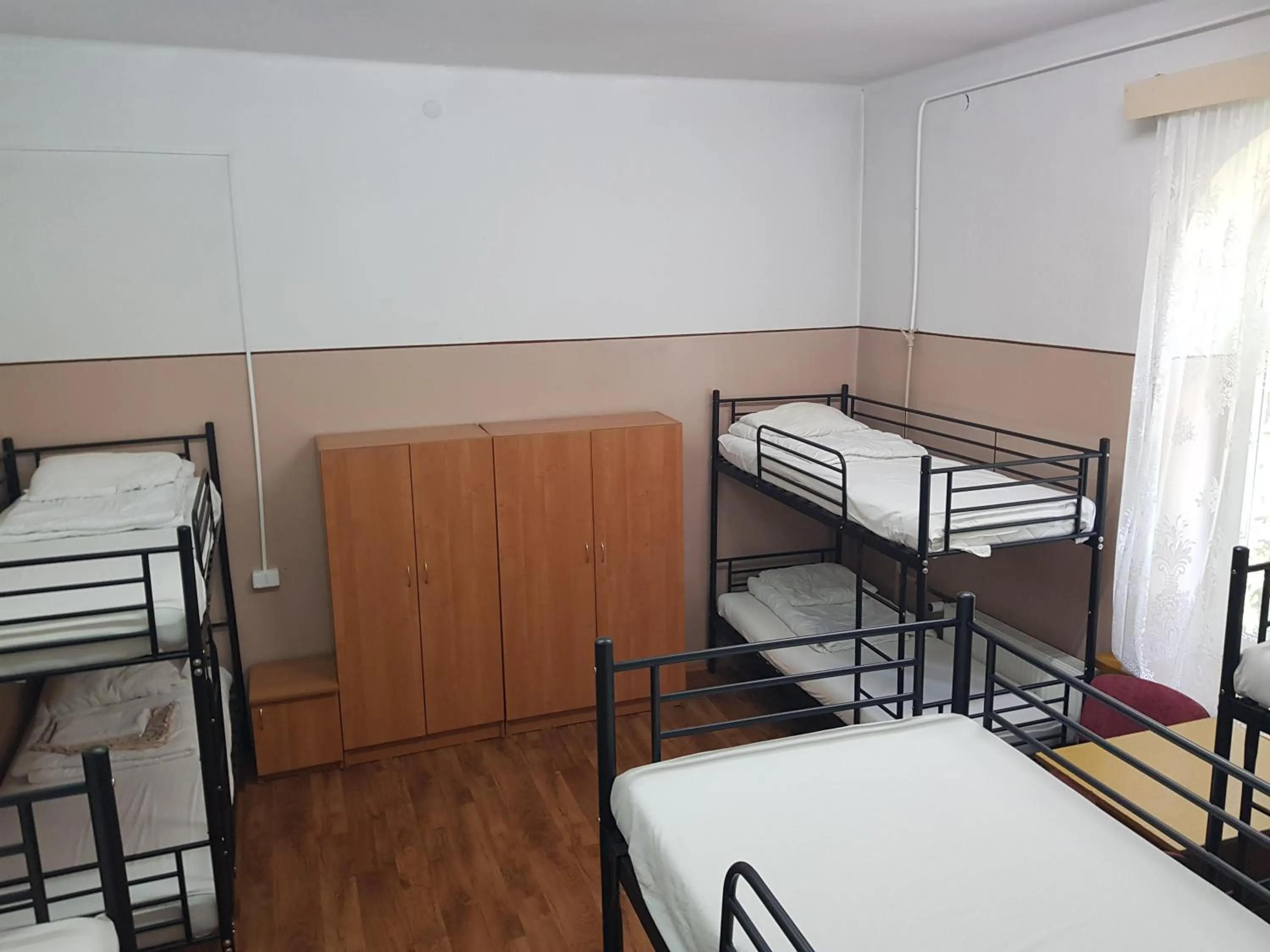 Bed in Schronisko Młodzieżowe PTSM Matecznik
