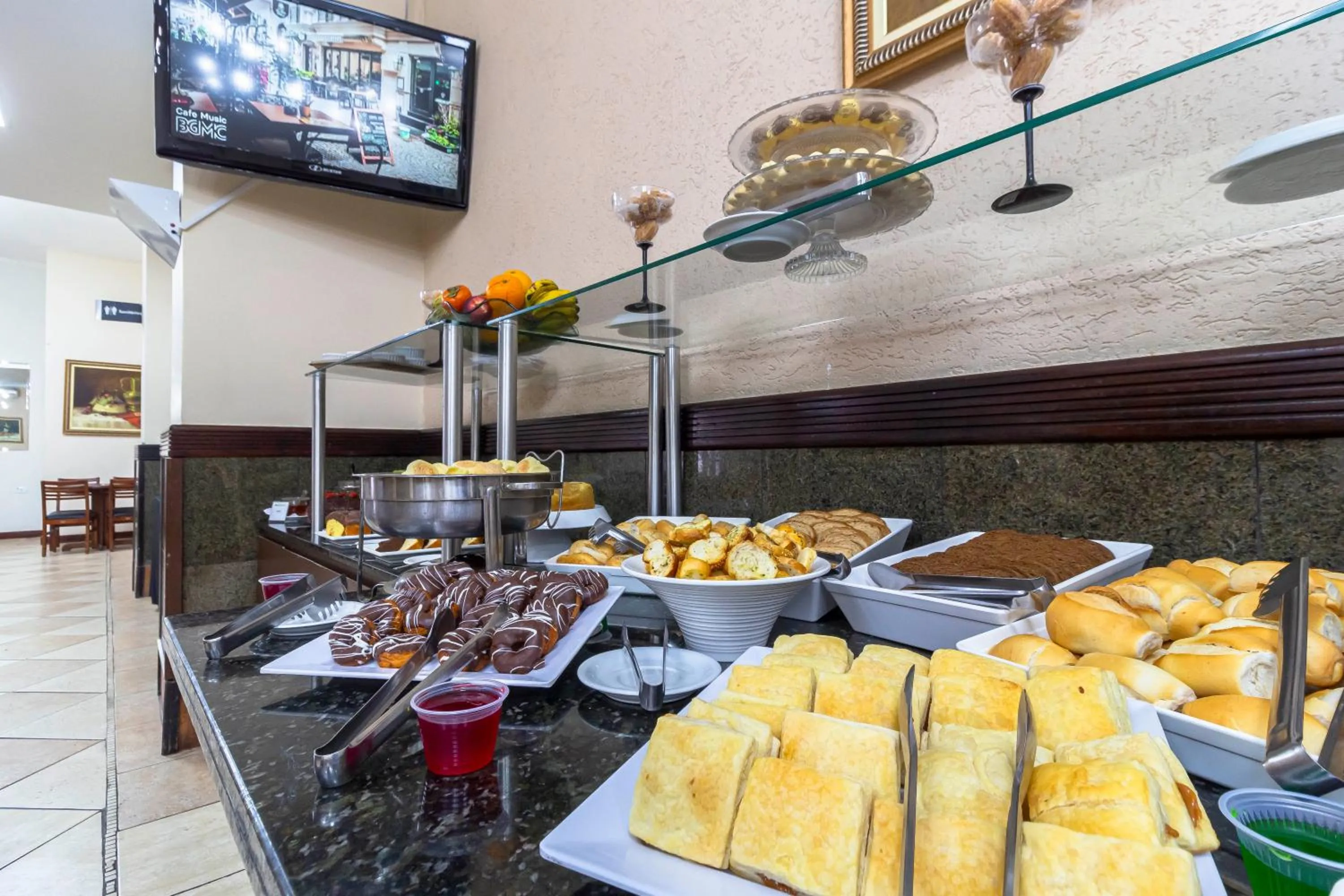 Breakfast in Hotel Nacional Inn Curitiba Estação Shopping