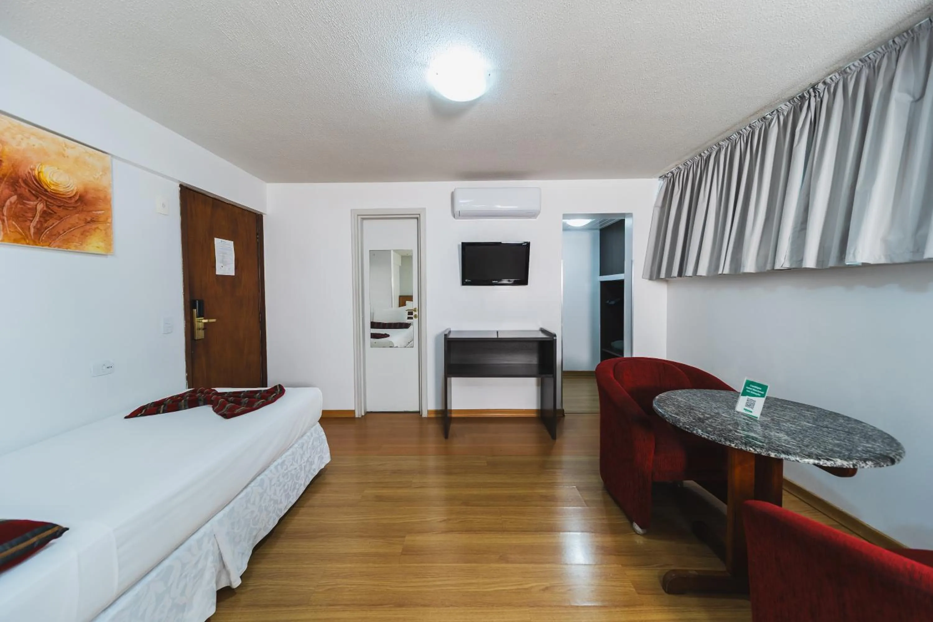 Bed in Hotel Nacional Inn Curitiba Estação Shopping