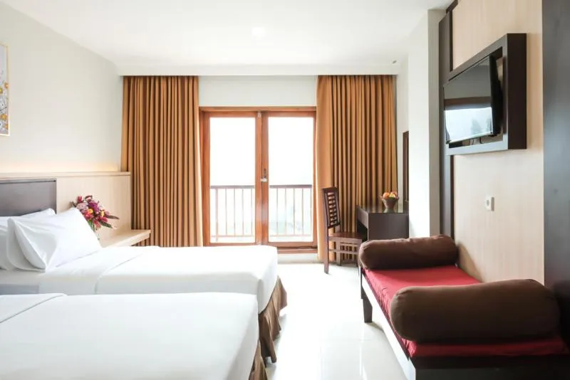 Bed in The Grand Hill Resort-Hotel