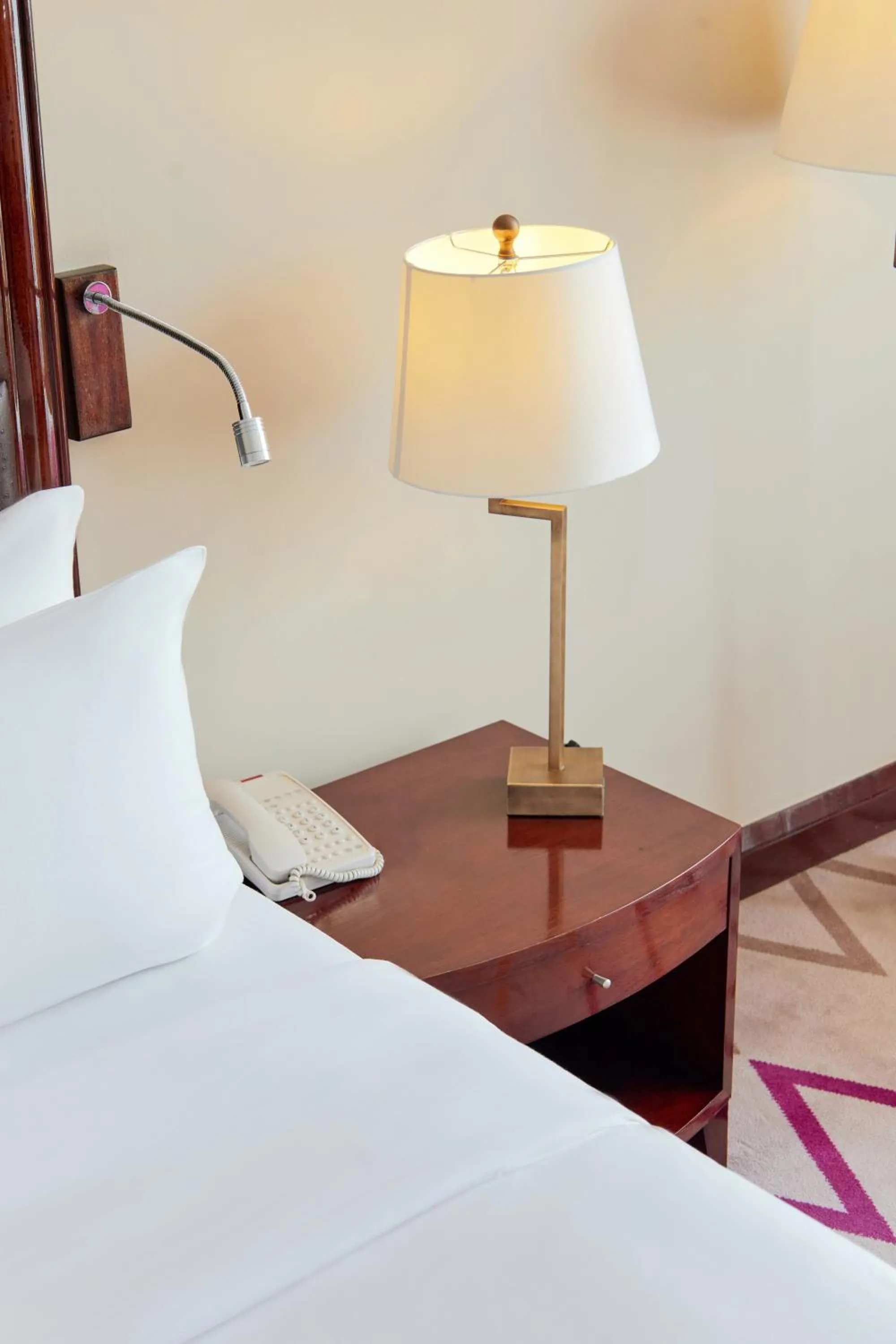 Bedroom, Bed in Mercure Nairobi Upper Hill