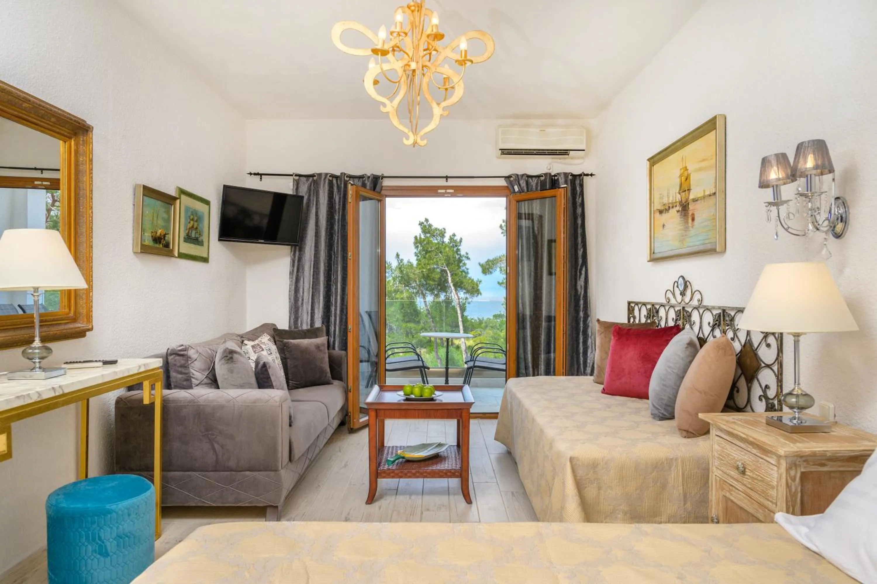 Bedroom in Leandros Hotel