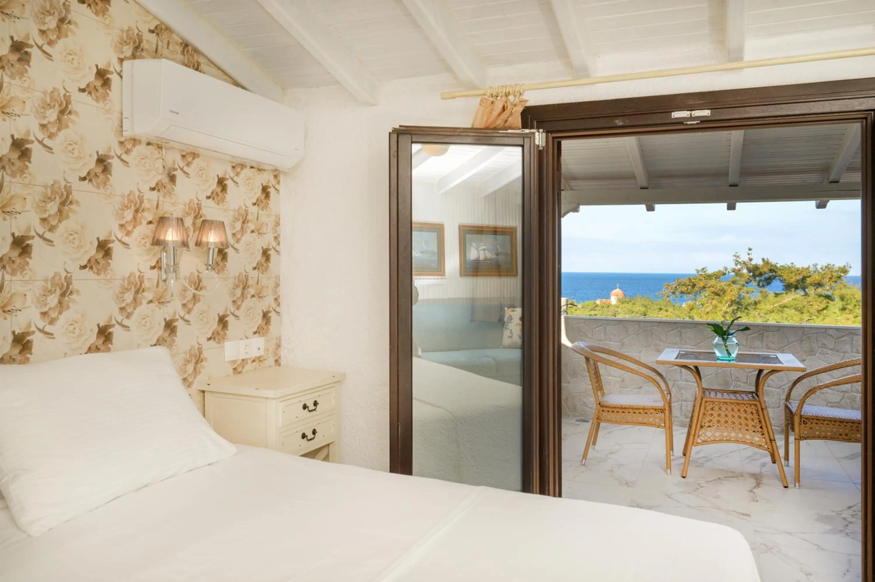 Sea view, Bed in Leandros Hotel