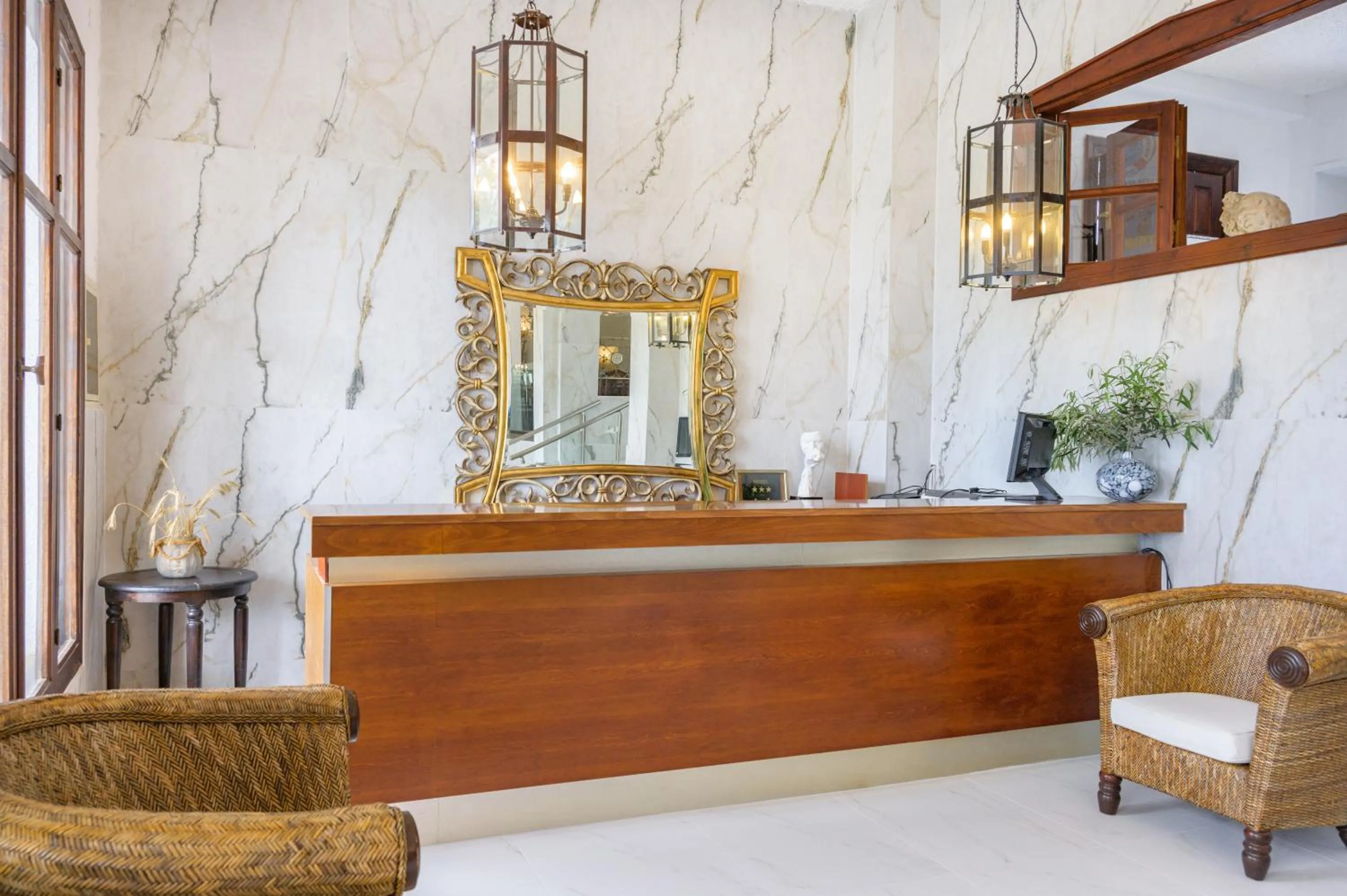 Lobby or reception in Leandros Hotel