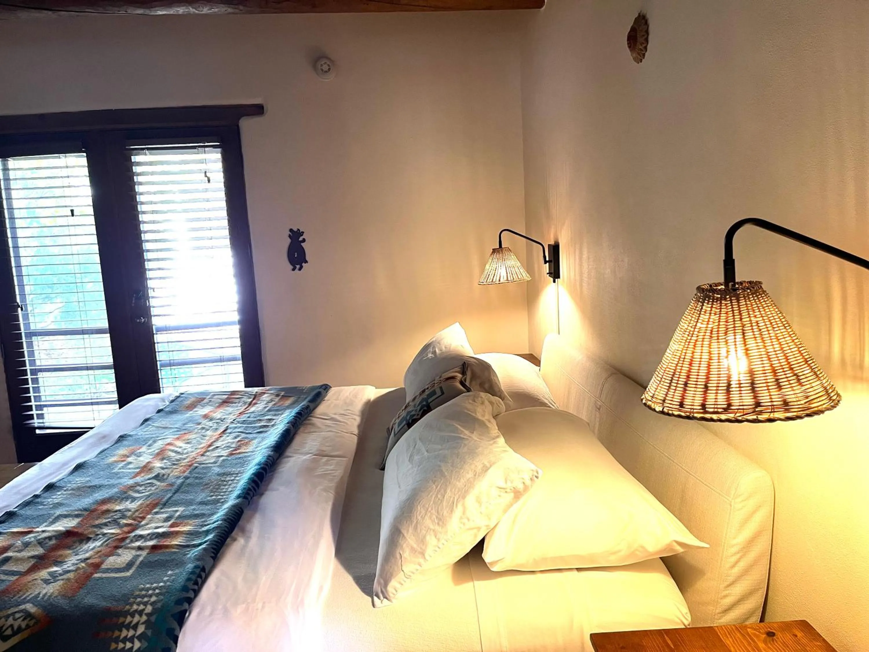 Bed in Hacienda Del Sol Historic B&B