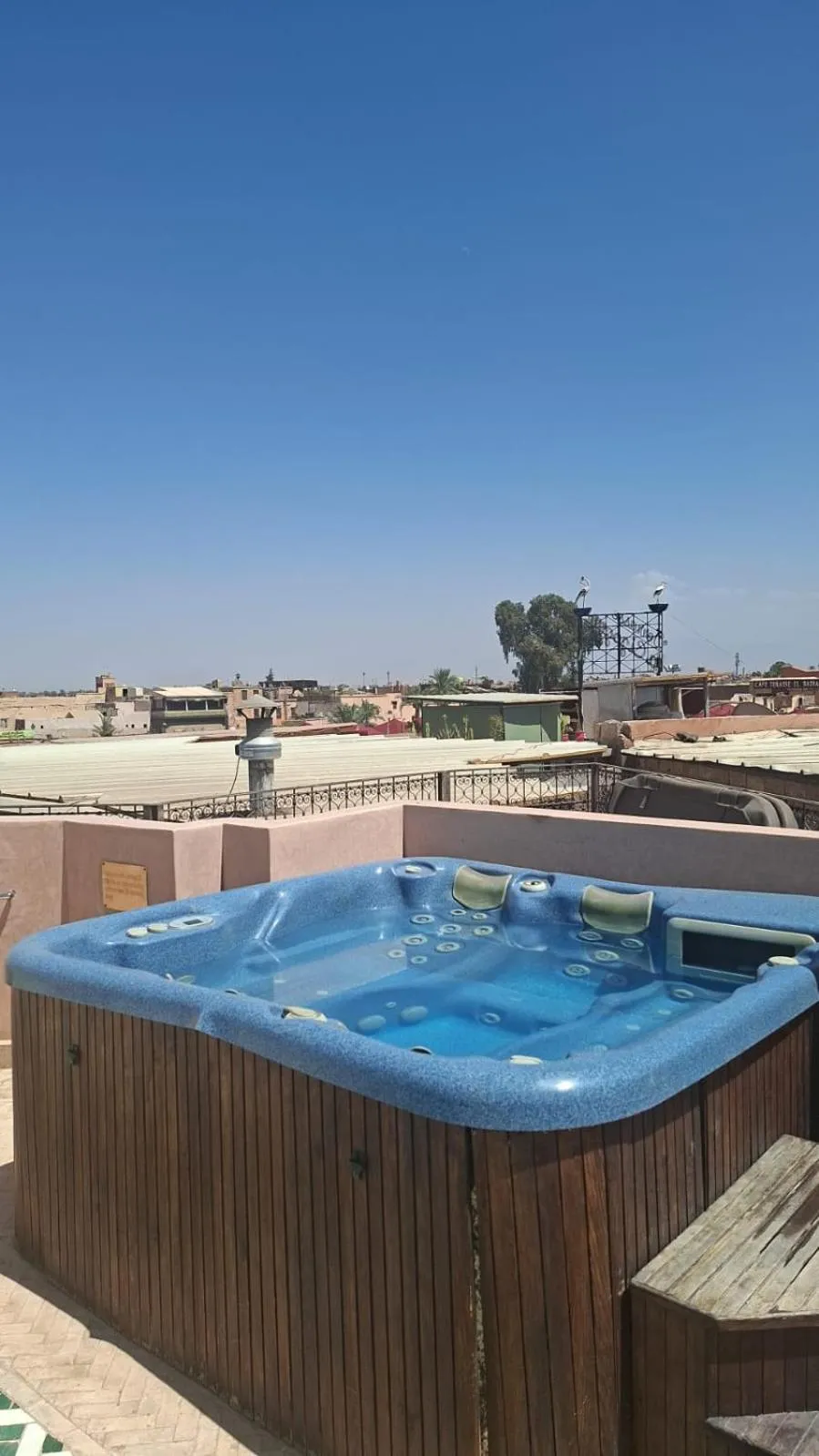 Hot Tub in Dar Anika