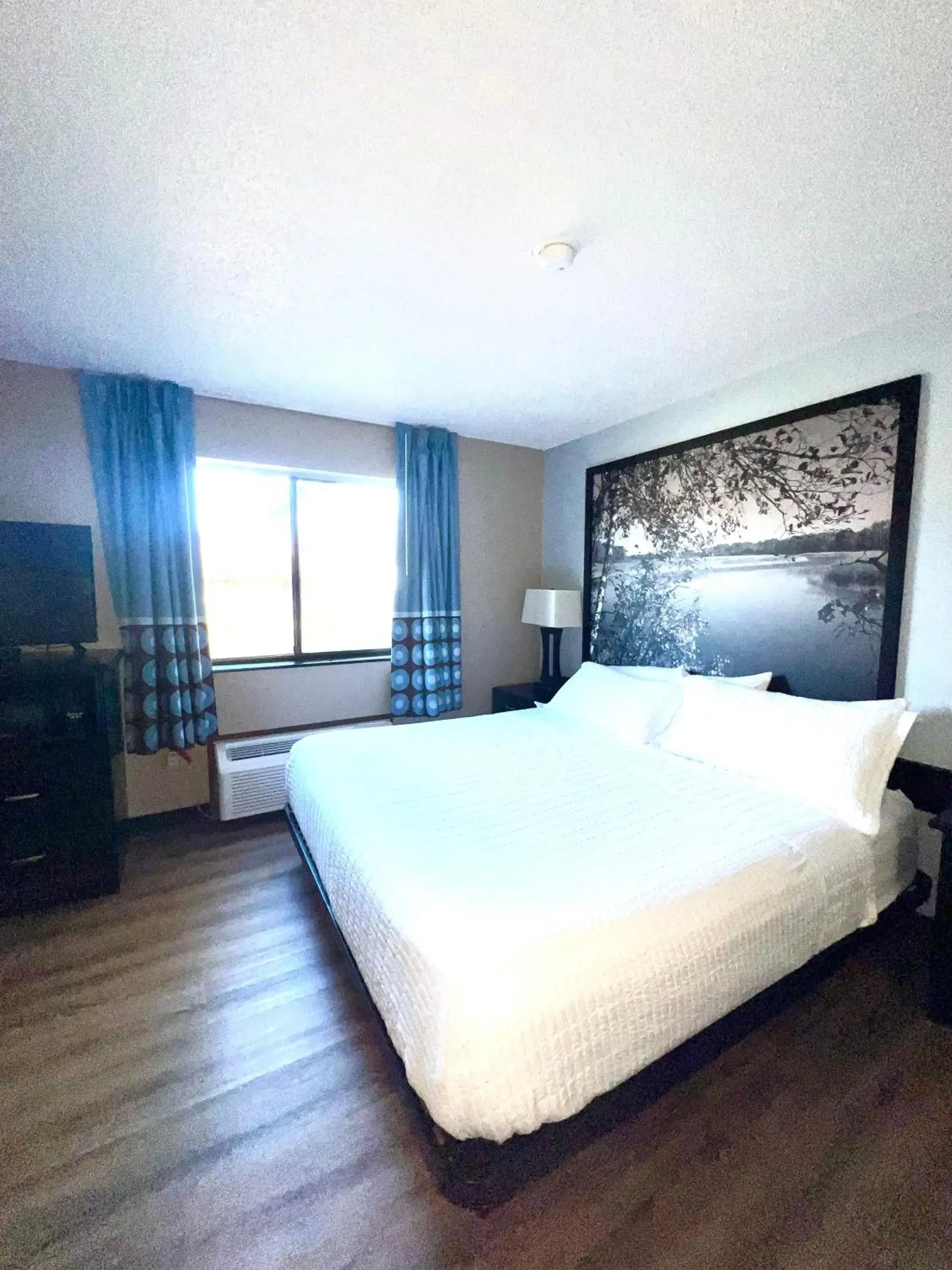 King Suite - Non-Smoking in Super 8 by Wyndham Estherville King Suite - Non-Smoking in Super 8 by Wyndham Estherville