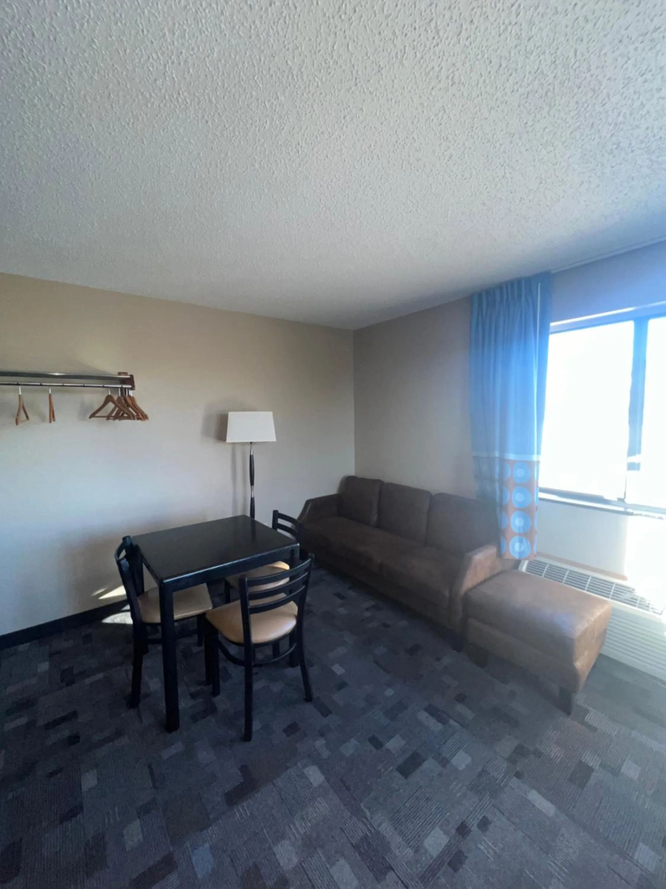 Super 8 by Wyndham Estherville