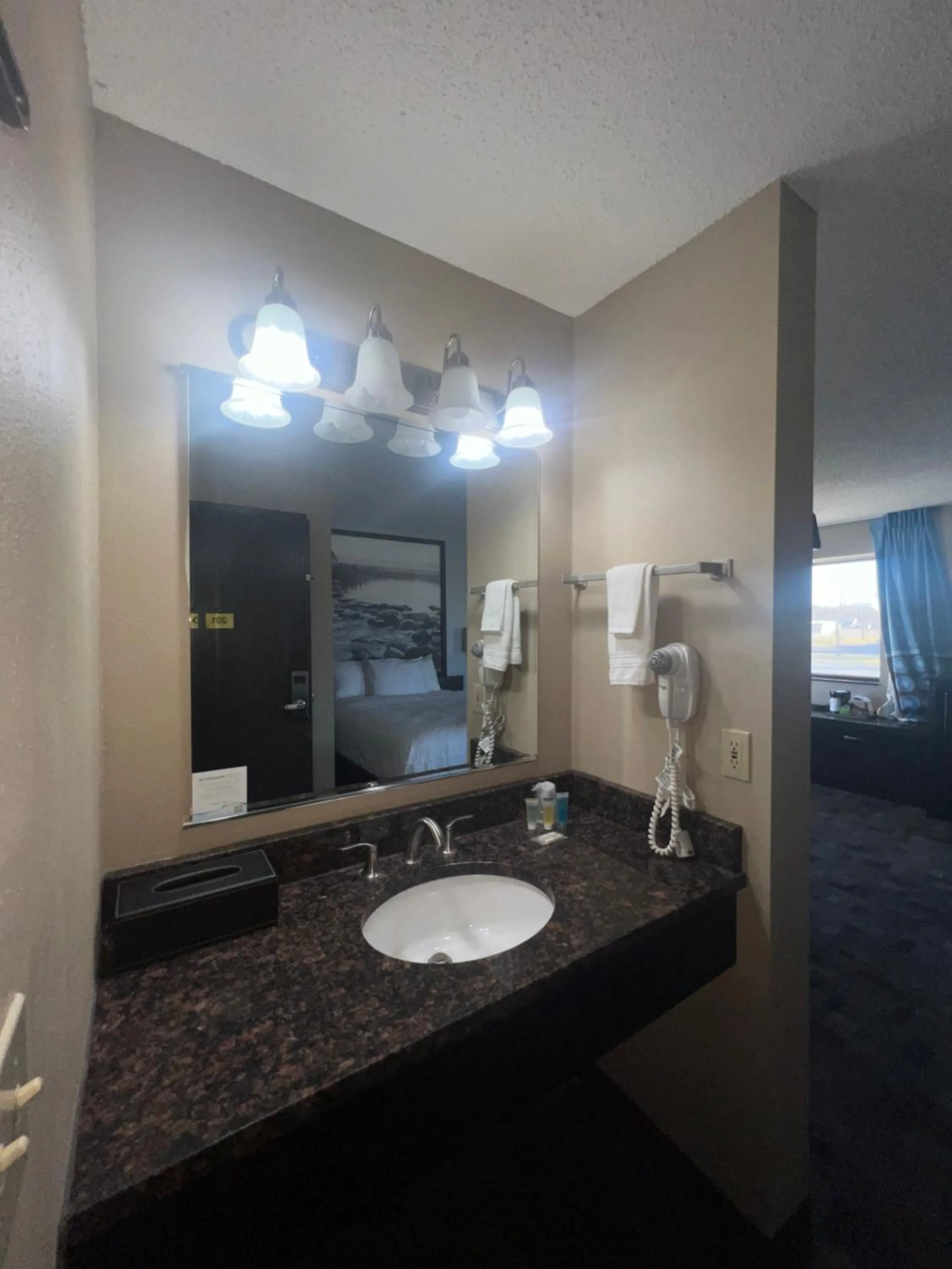 Super 8 by Wyndham Estherville