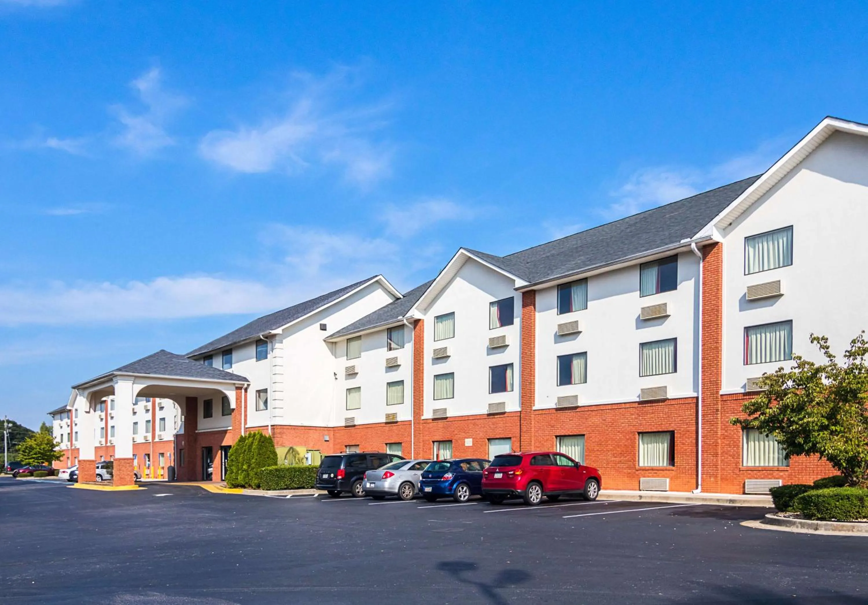 Property building in Motel 6-Jonesboro, GA