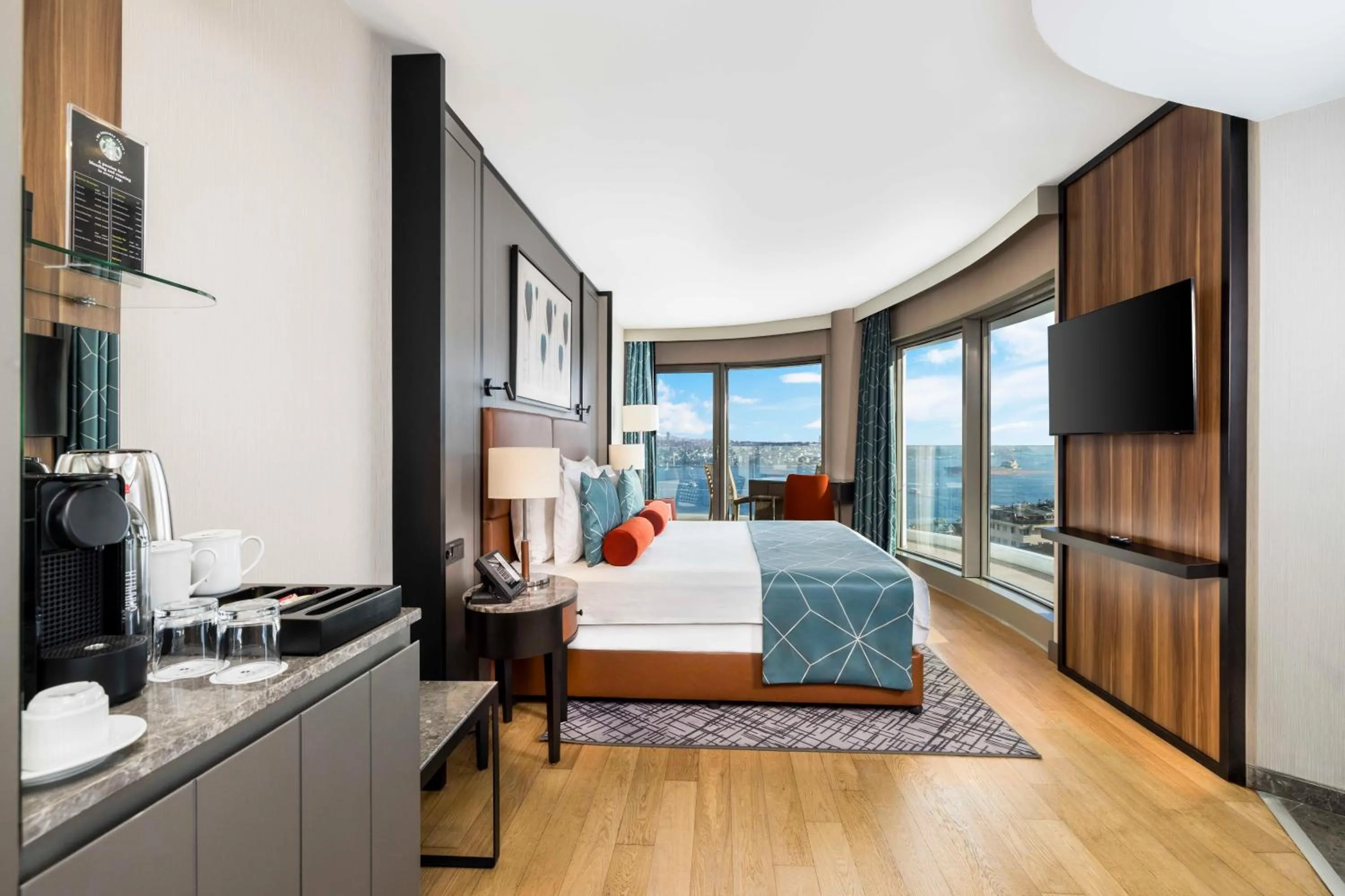 Photo of the whole room, Bed in Opera Hotel Bosphorus - Preferred Hotels and Resorts