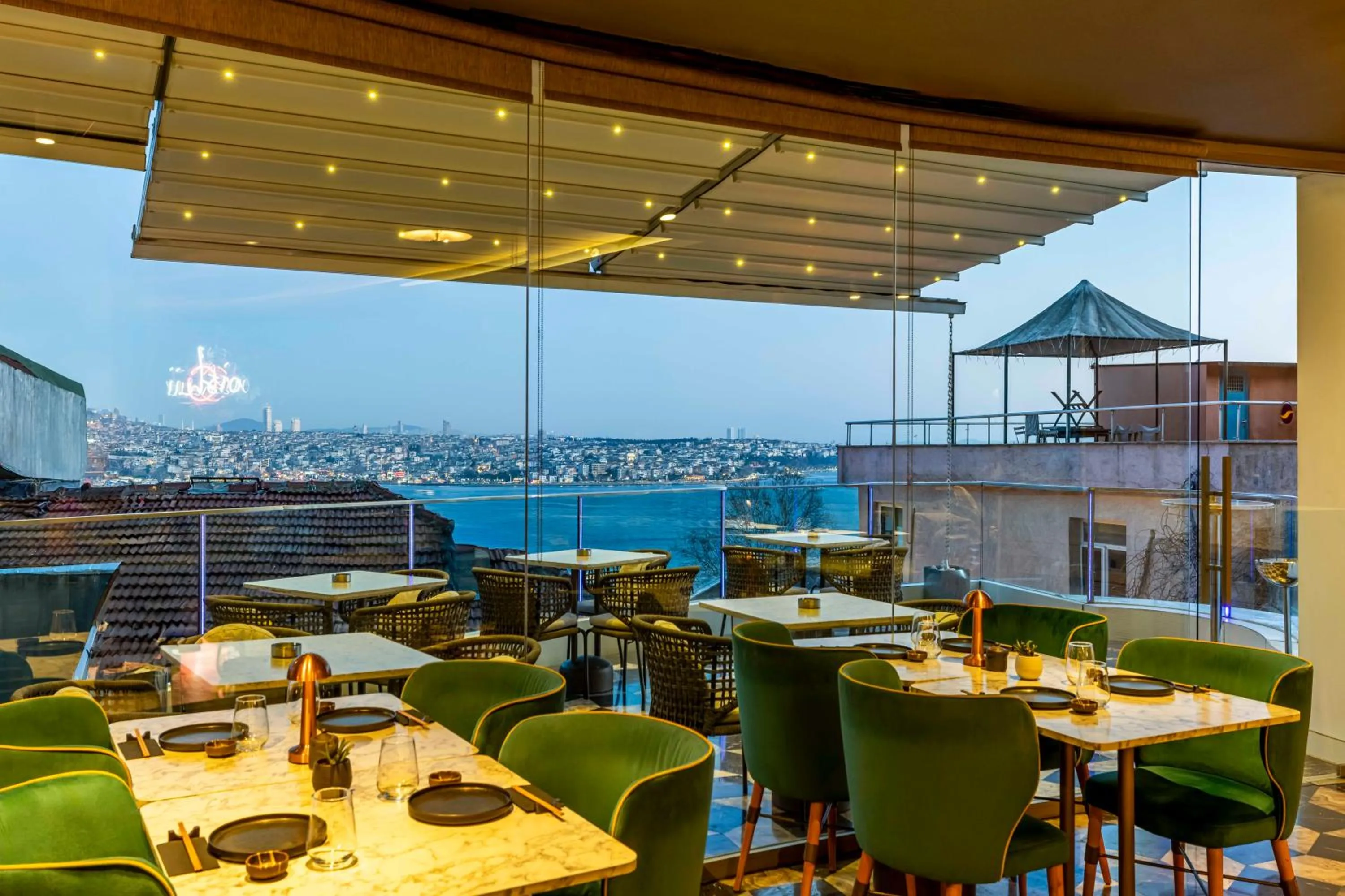 Restaurant/places to eat in Opera Hotel Bosphorus - Preferred Hotels and Resorts
