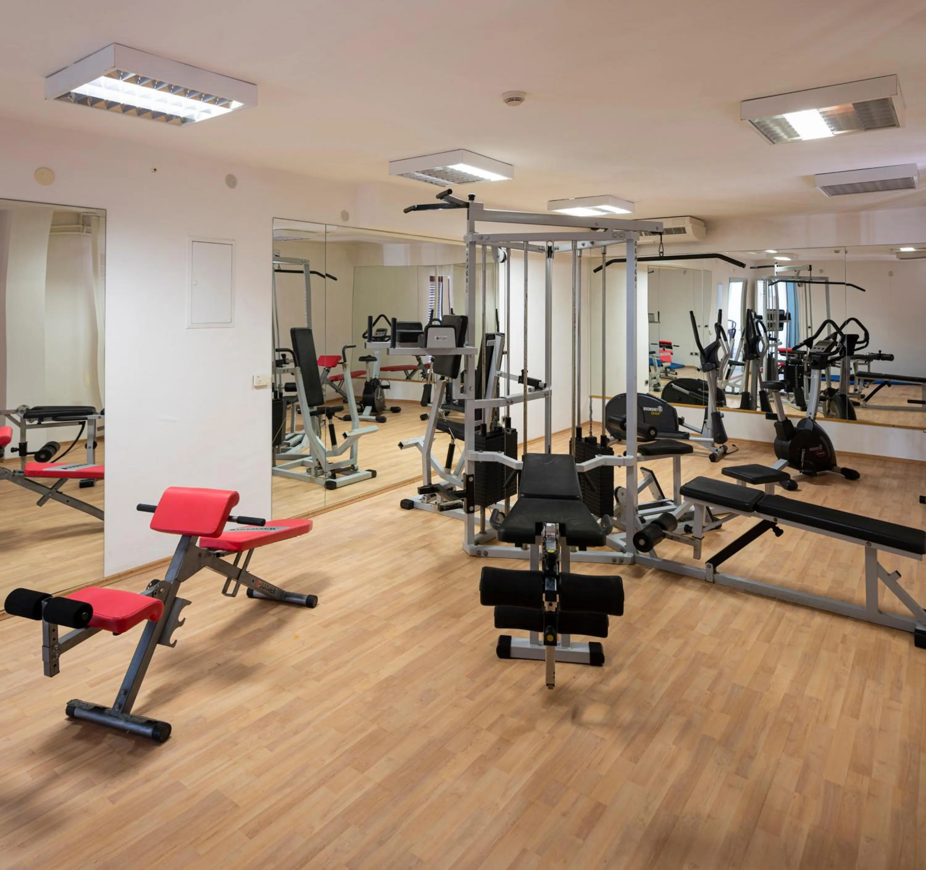 Fitness centre/facilities in Hotel Flores