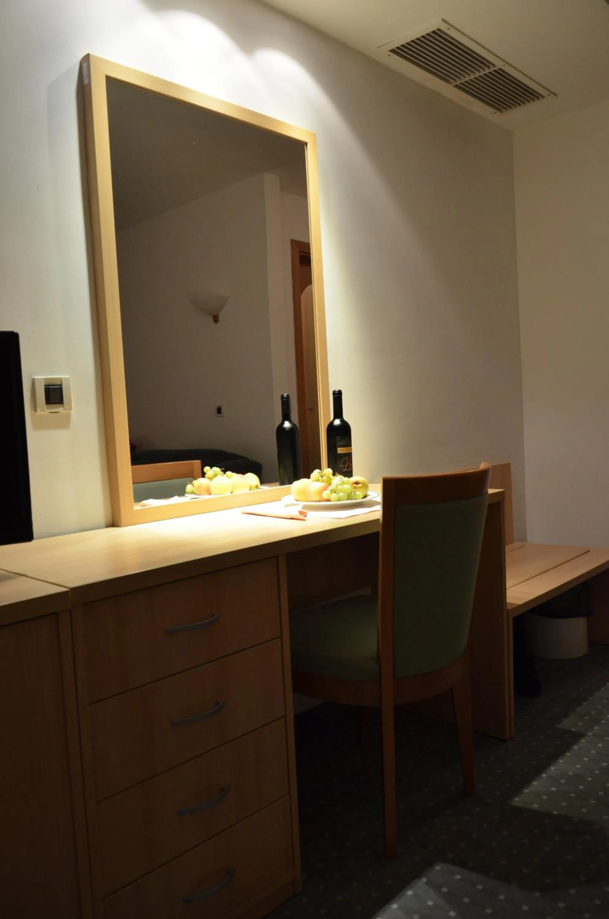 Seating area in Hotel Flores