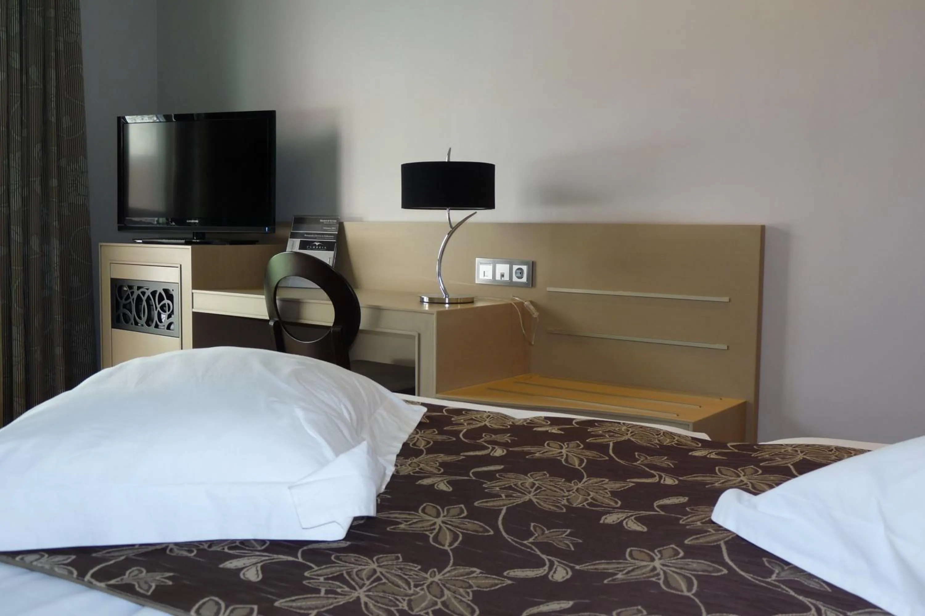 Bed in Cumbria Spa Hotel 3* Sup