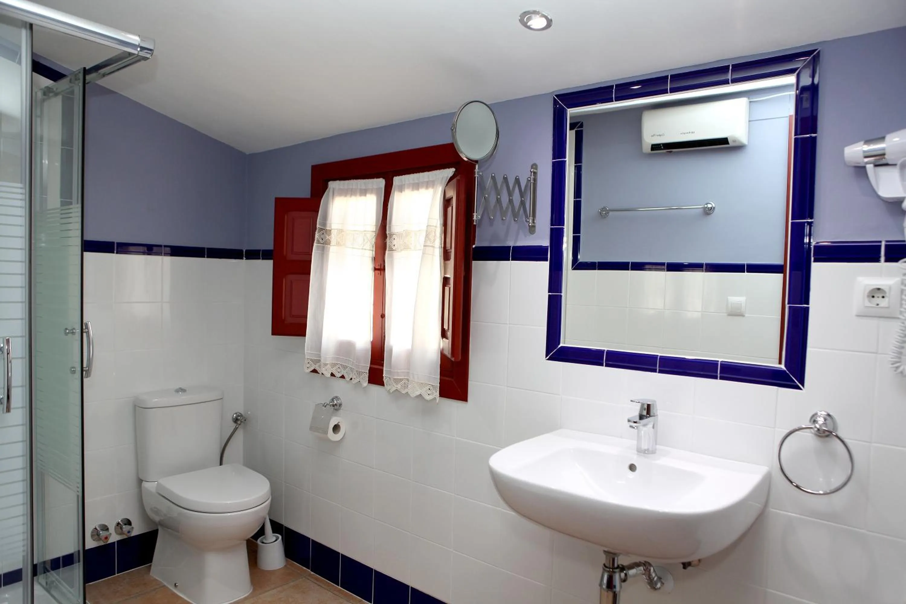 Bathroom in Hotel Rural El Molino de Felipe