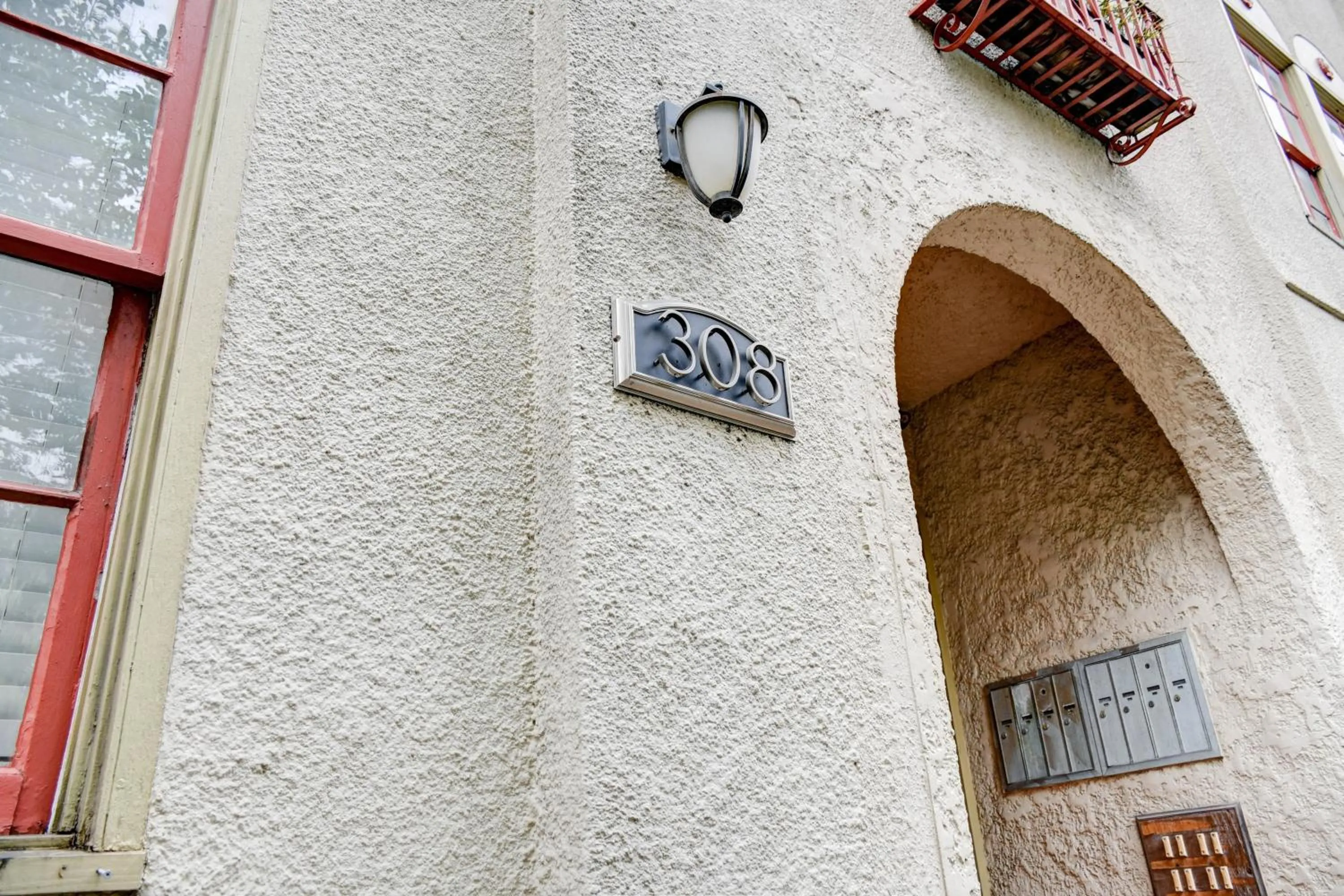 Property building in THE MADISON - San Antonio Riverwalk - Downtown - Convention Center