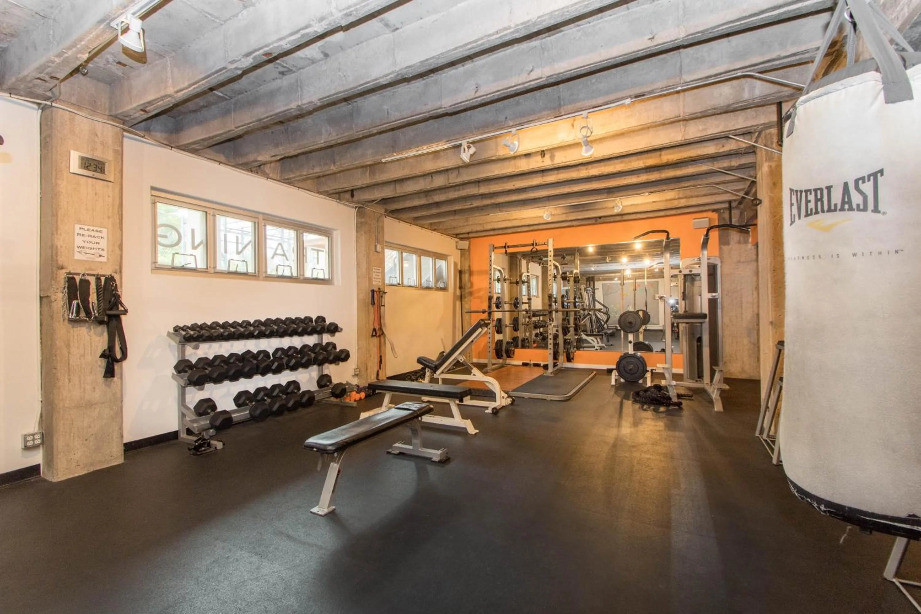 THE MADISON - San Antonio Riverwalk - Downtown - Convention Center