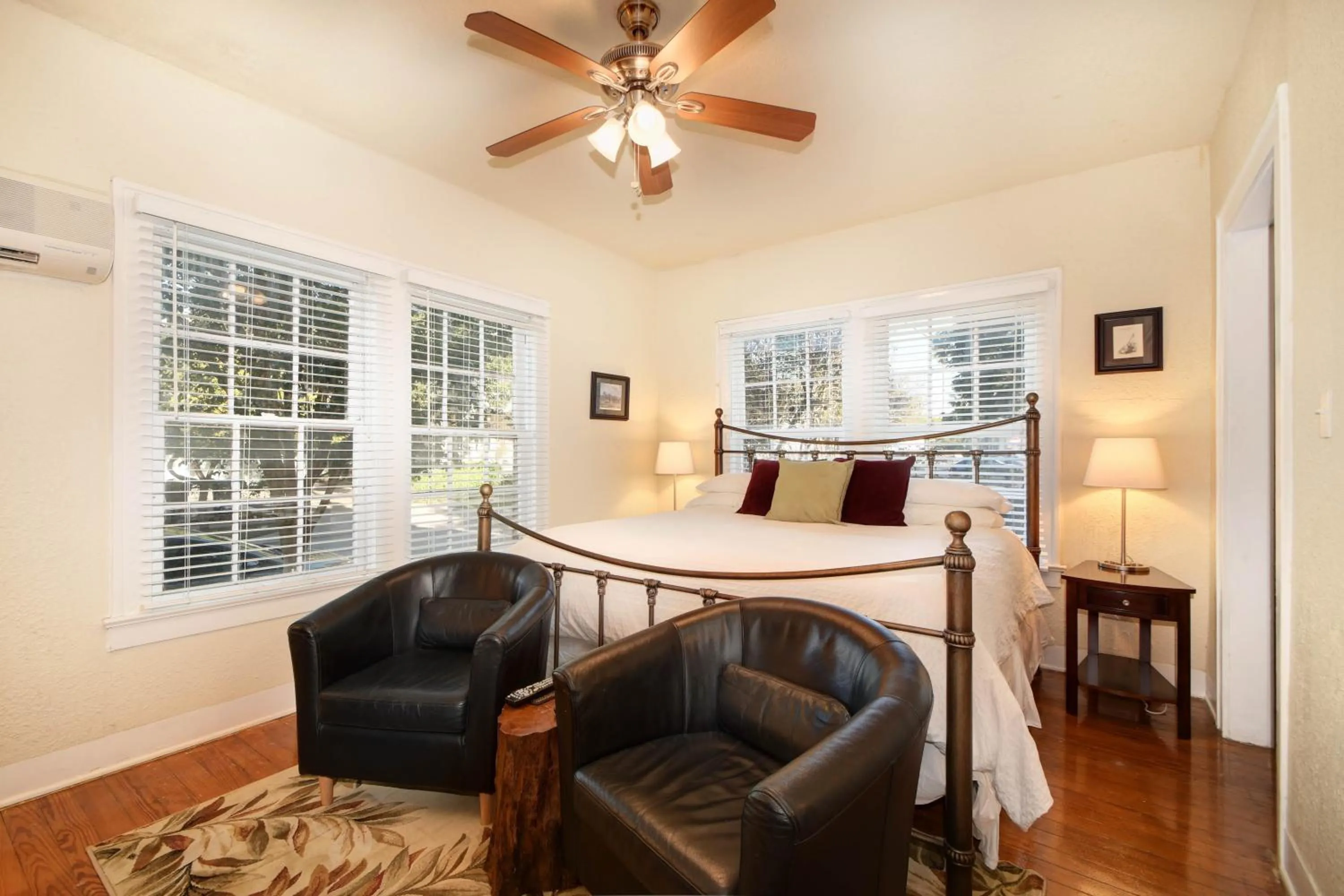 THE MADISON - San Antonio Riverwalk - Downtown - Convention Center