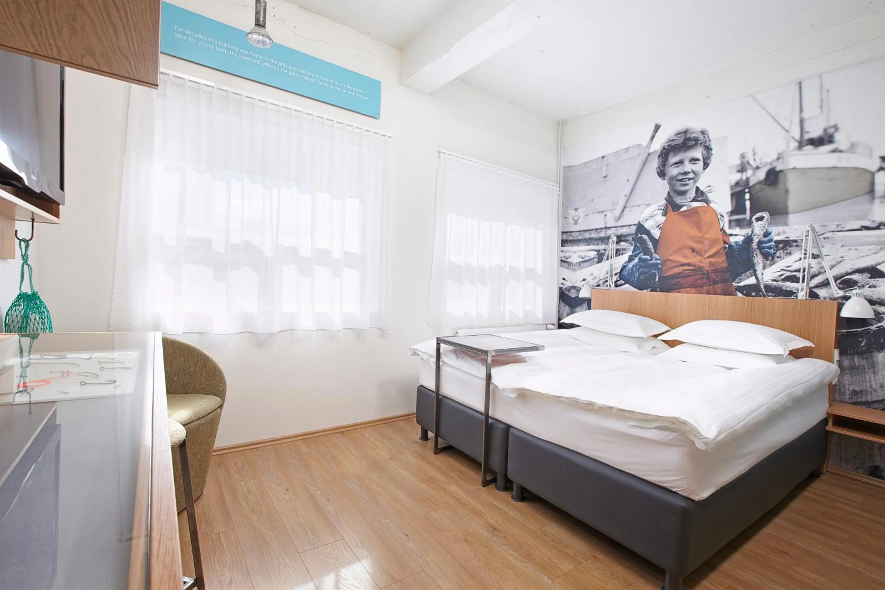 Photo of the whole room, Bed in Reykjavik Marina - Berjaya Iceland Hotels