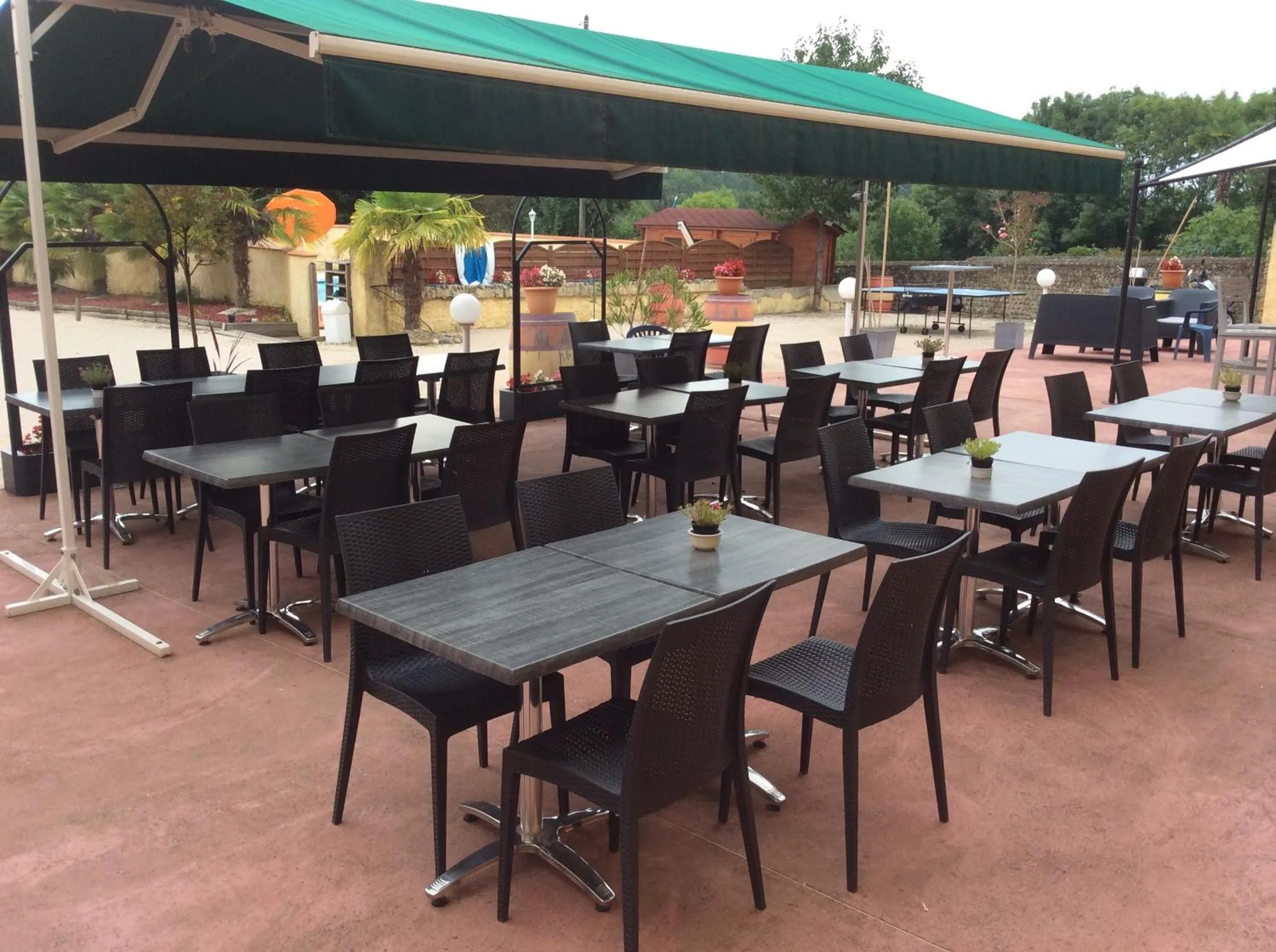 Logis Hôtel L'Adourable Auberge