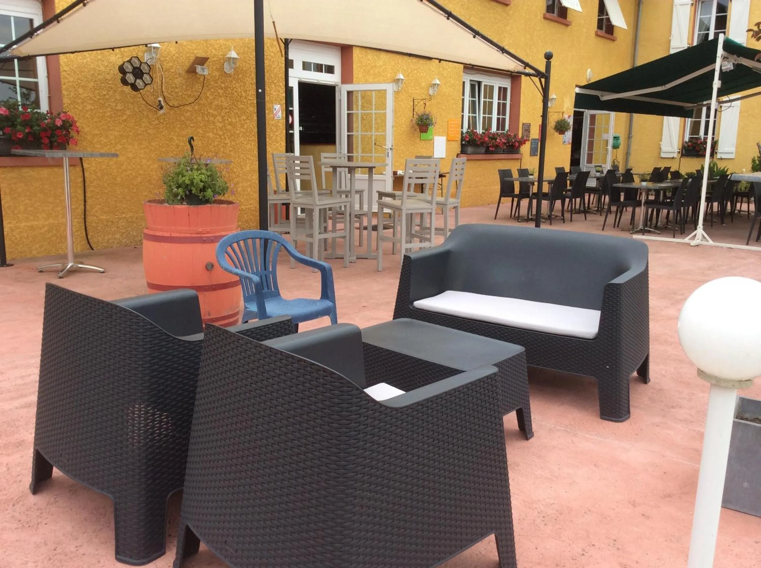 Logis Hôtel L'Adourable Auberge