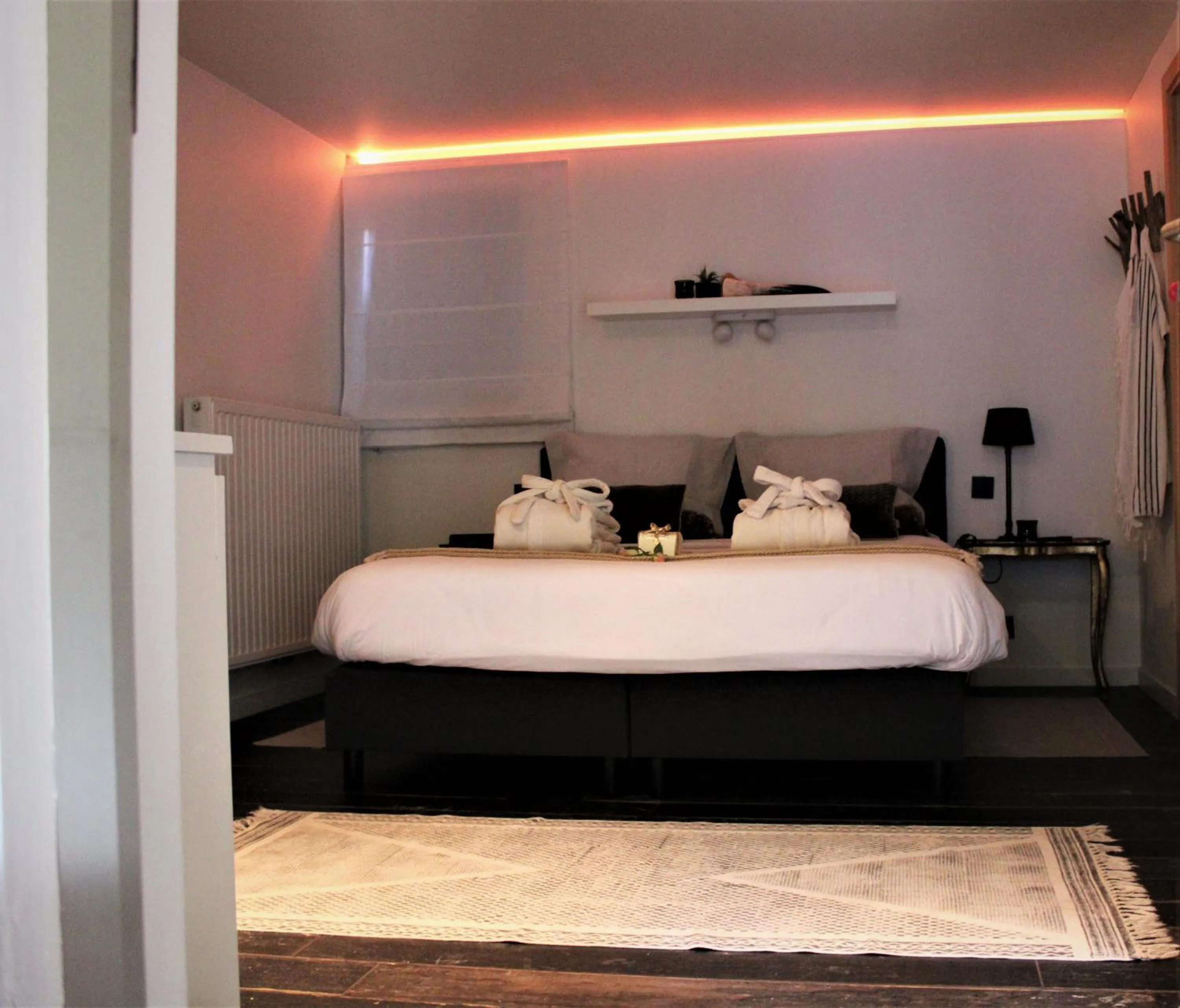 Bedroom, Bed in AuxiliumWellness Get Back to Serenity