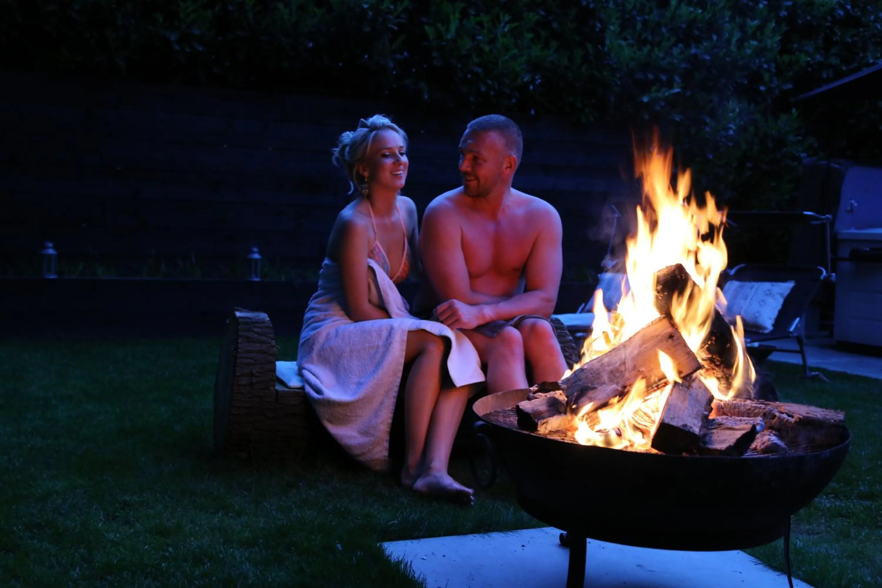 People in AuxiliumWellness Get Back to Serenity