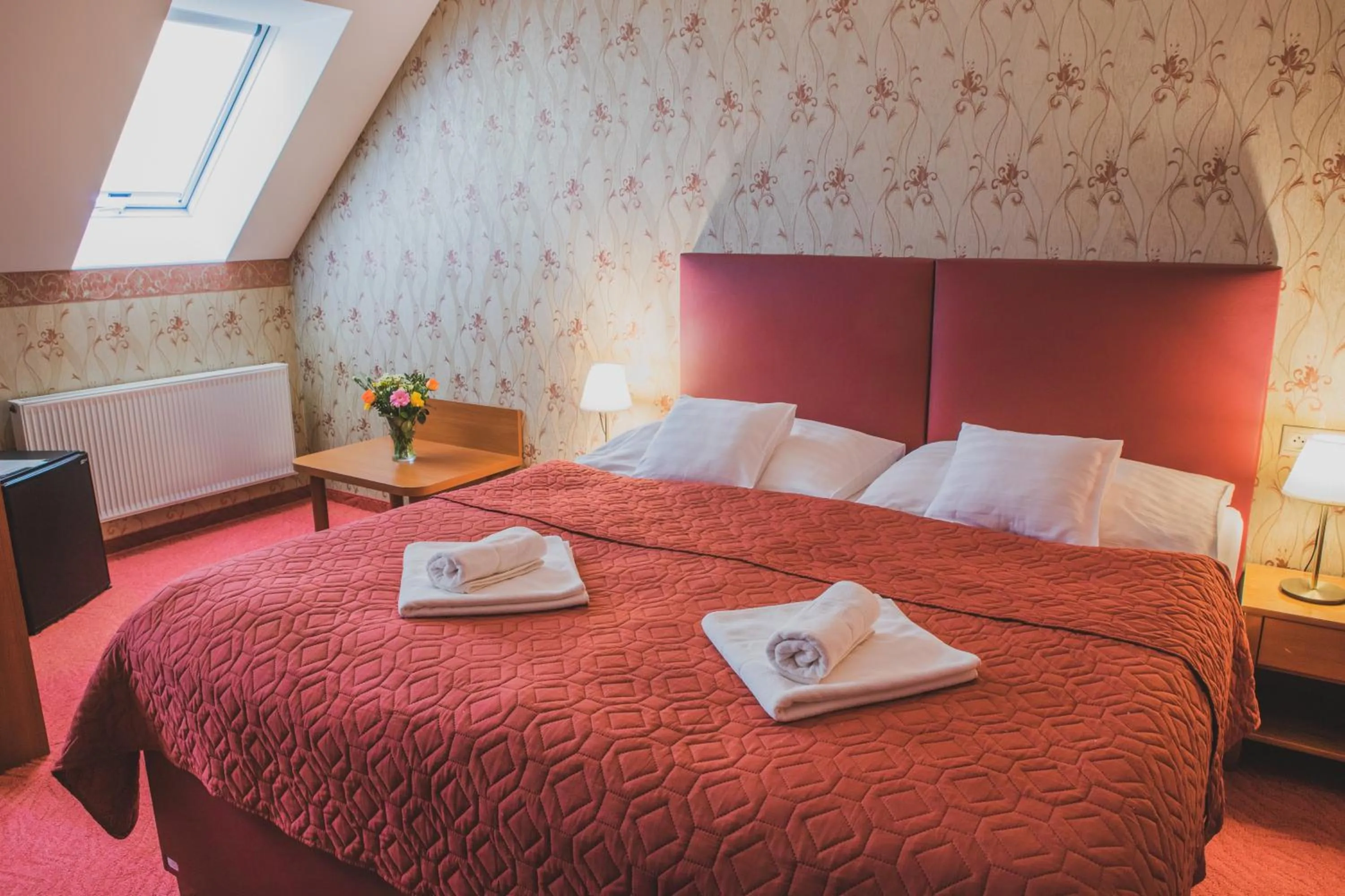 Photo of the whole room, Bed in Hotel Lipa