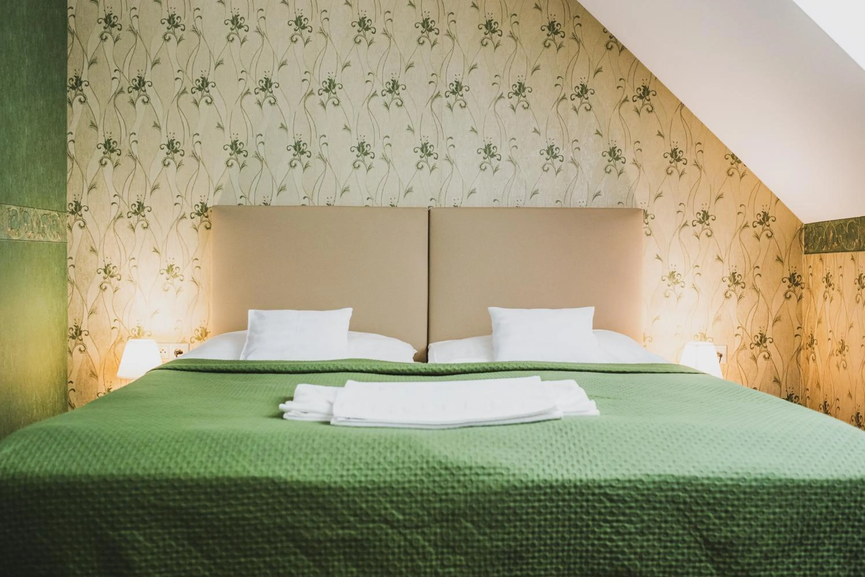 Photo of the whole room, Bed in Hotel Lipa