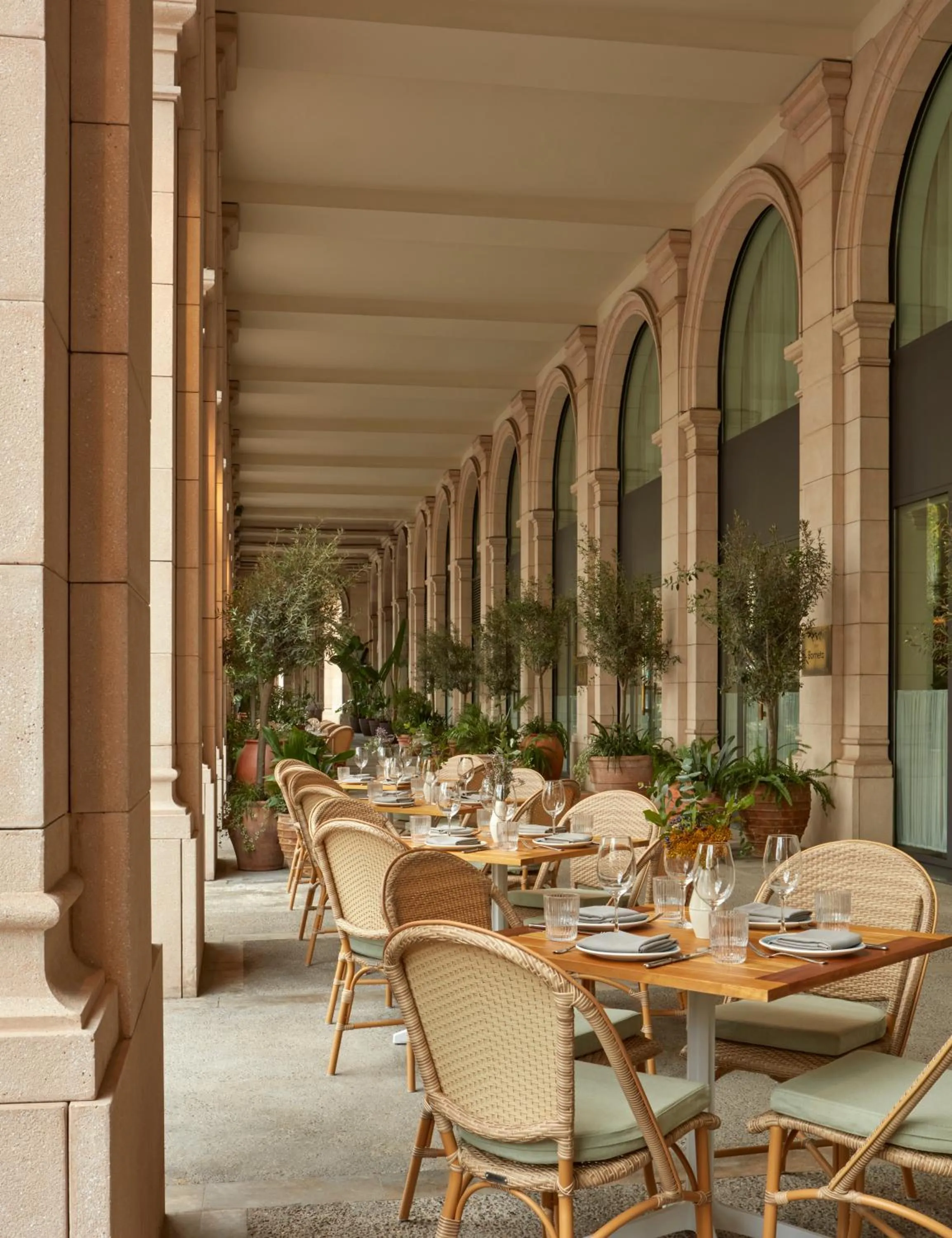 Dining area in Miiro Borneta