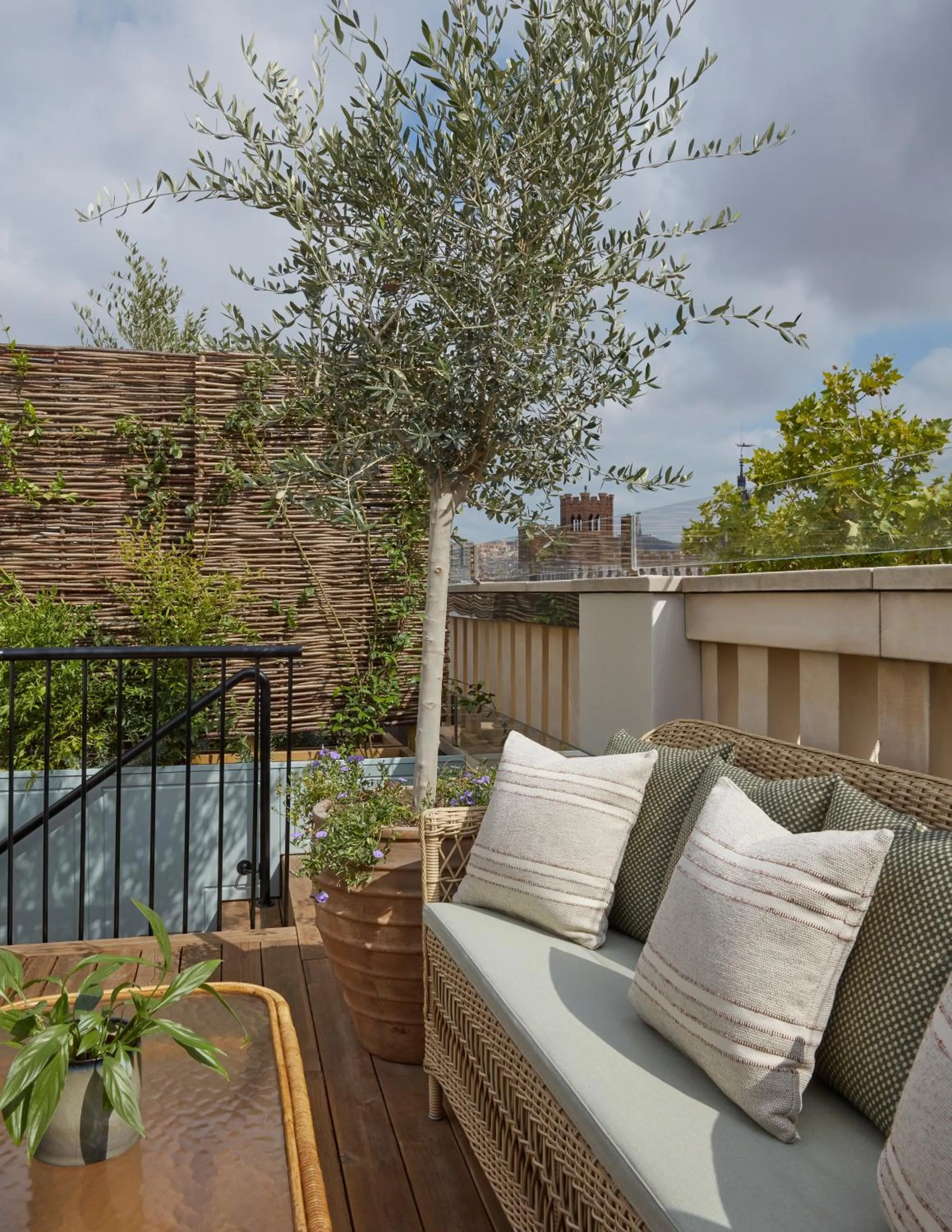 Balcony/Terrace in Miiro Borneta