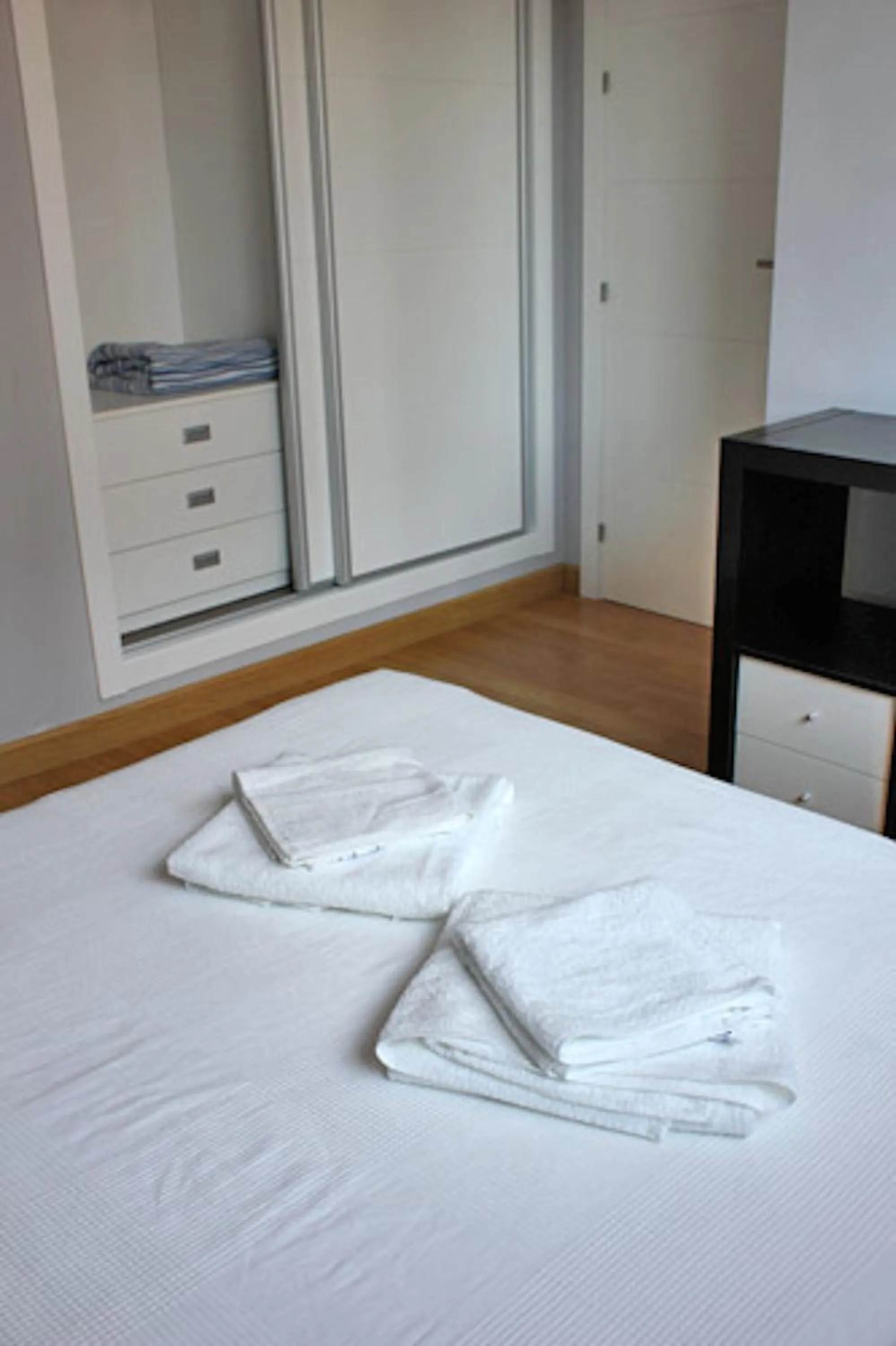 Bedroom, Bed in Apartamentos San Pablo