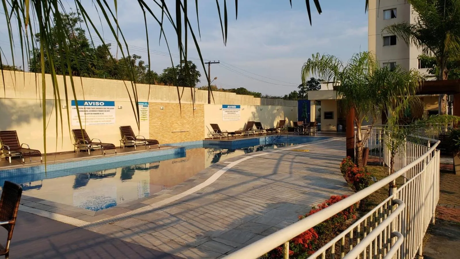 Swimming pool in Life Ponta Negra